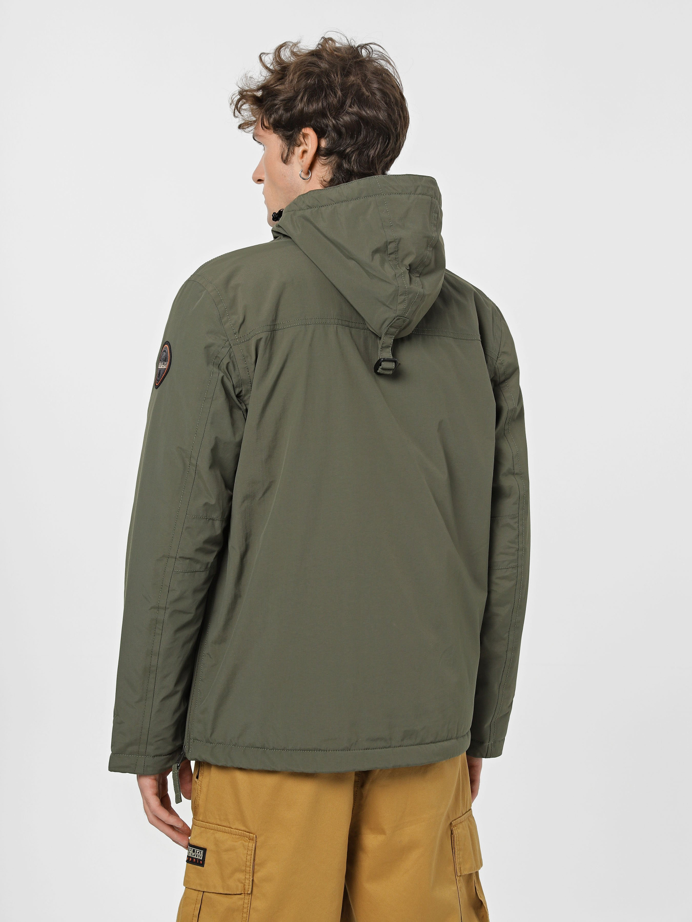 Куртки та дублянки Napapijri Rainforest Pocket Winter Anorak модель NP0A4GMDGE41 Куртки та дублянки Napapijri Rainforest Pocket Winter Anorak модель NP0A4GMDGE41 Фото