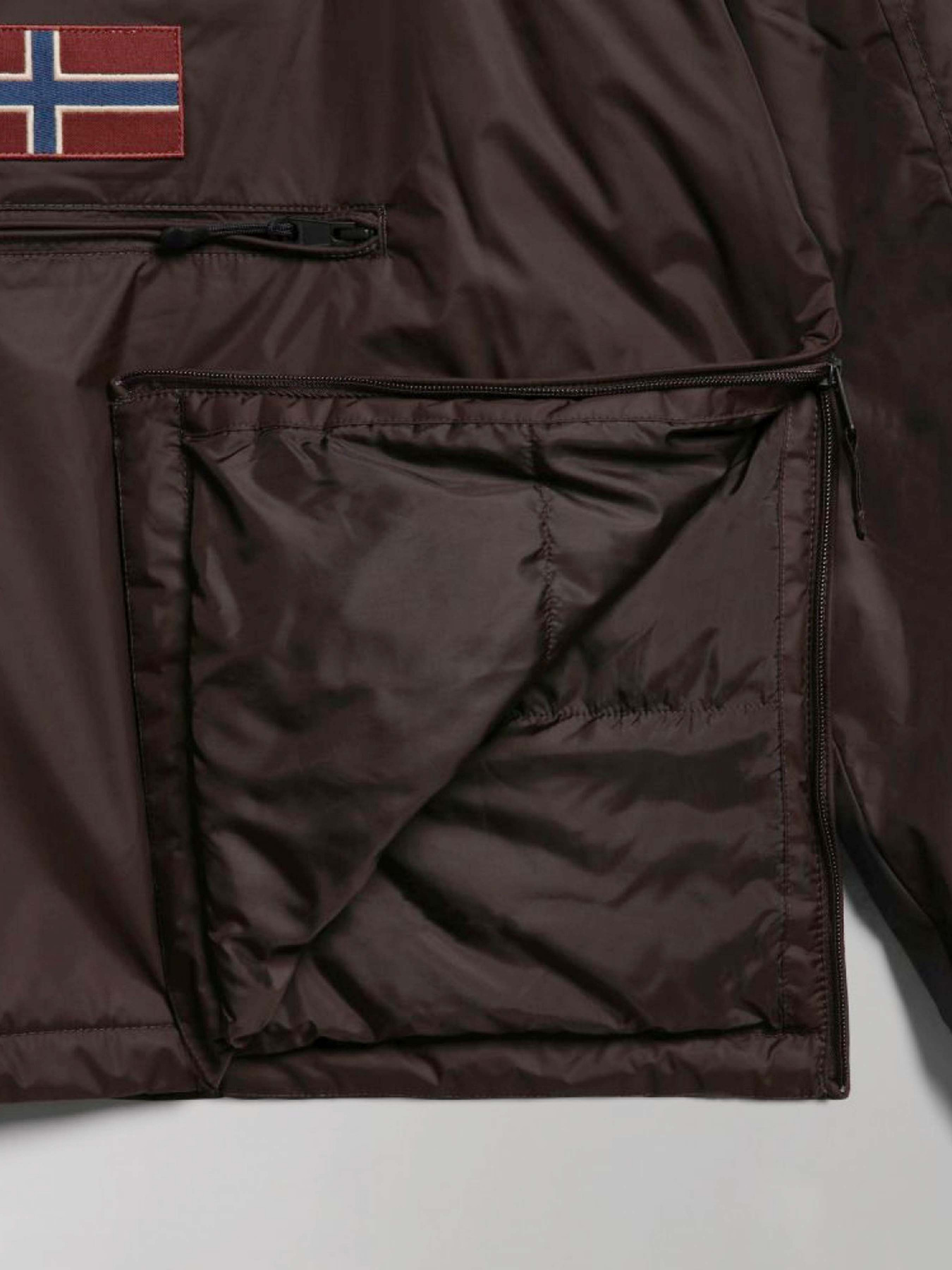 Куртки та дублянки Napapijri Northfarer Winter Anorak модель NP0A4GS5WA91 Куртки та дублянки Napapijri Northfarer Winter Anorak модель NP0A4GS5WA91 Фото