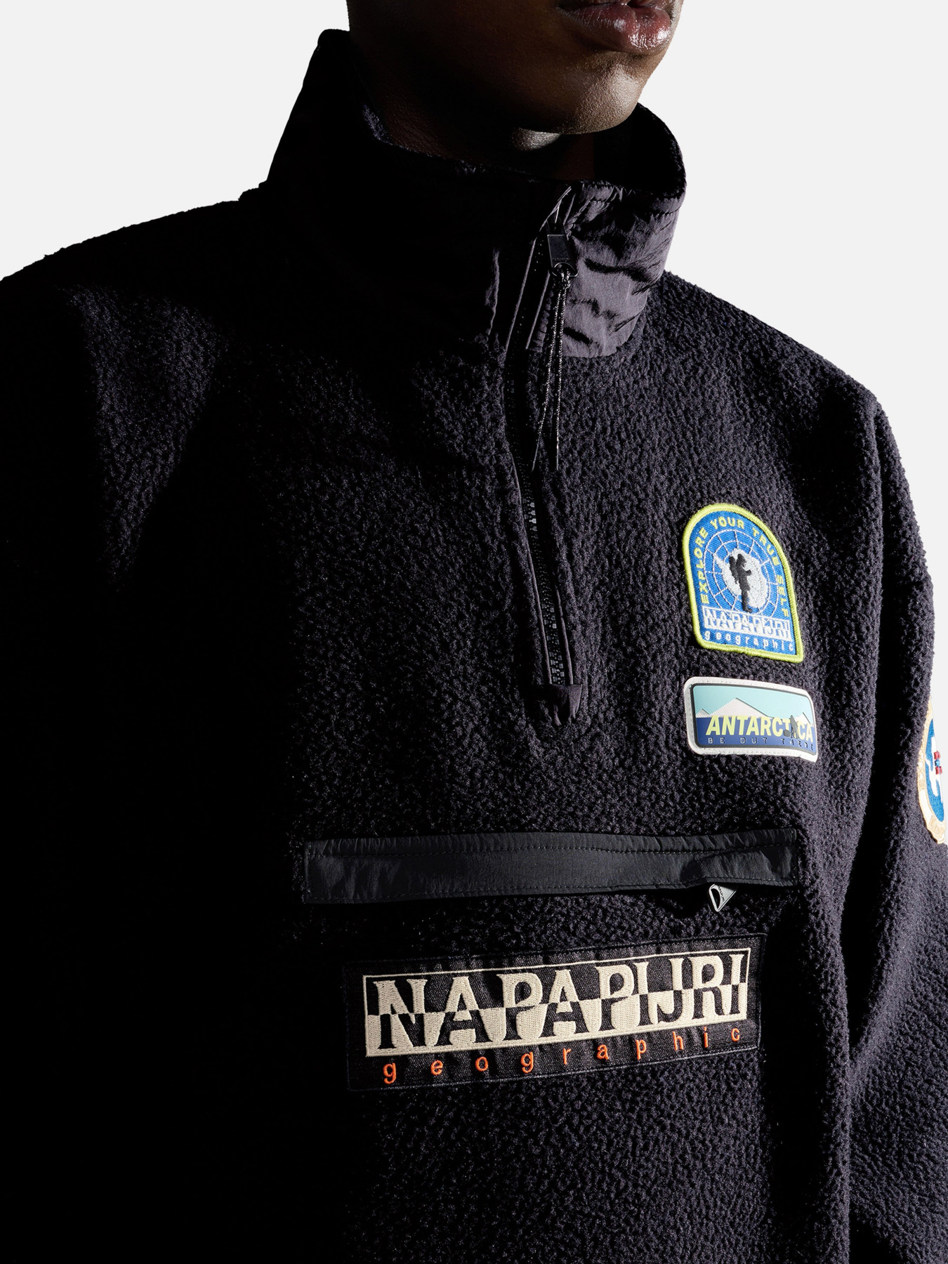 Худі та світшоти Napapijri Mcmurdo Half-Zip Fleece модель NP0A4HDN0411 Худі та світшоти Napapijri Mcmurdo Half-Zip Fleece модель NP0A4HDN0411 Фото