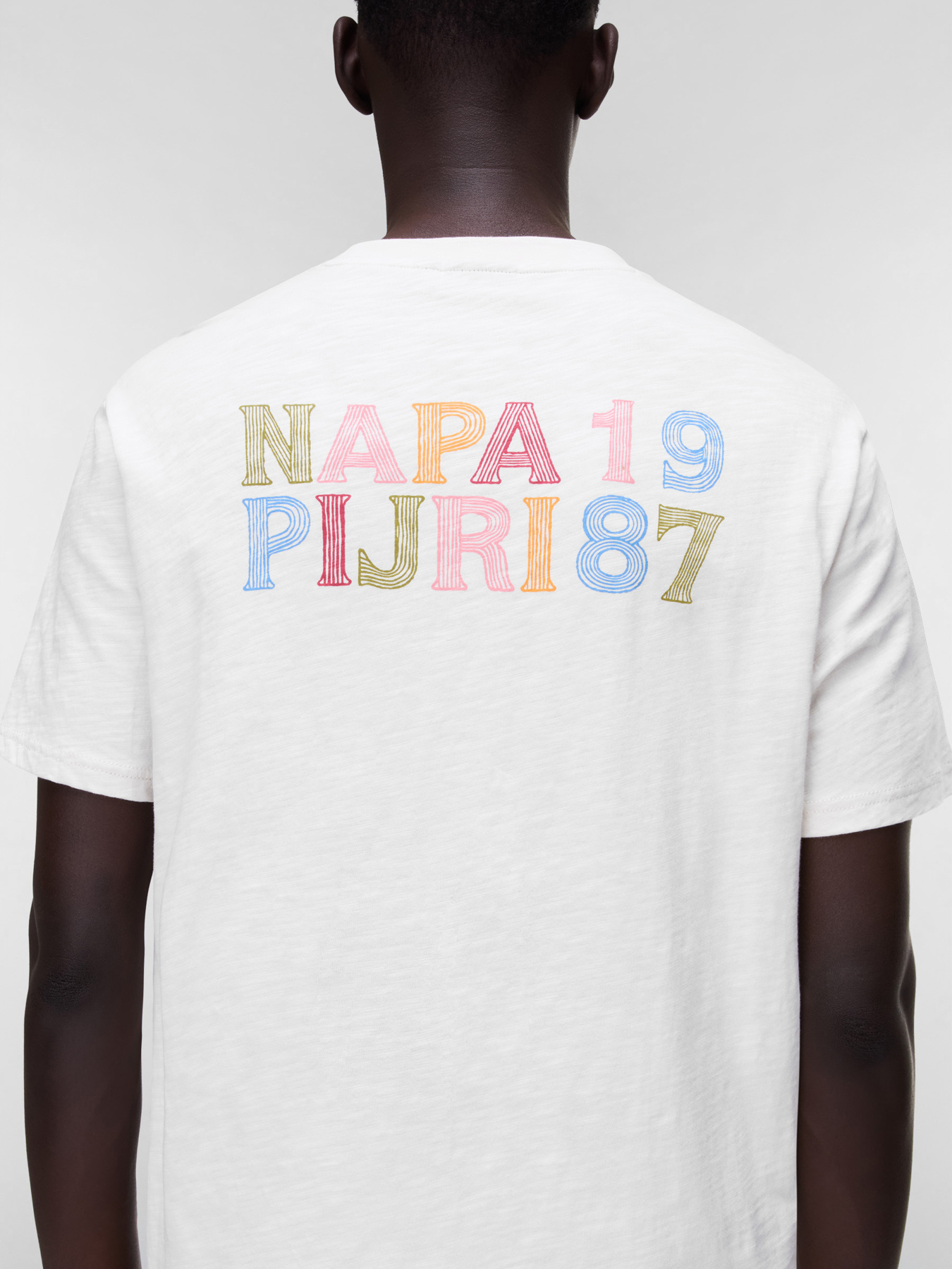 Футболки и поло Napapijri S-ELIOR модель NP0A4HZYN1A1 Футболки и поло Napapijri S-ELIOR модель NP0A4HZYN1A1 Фото