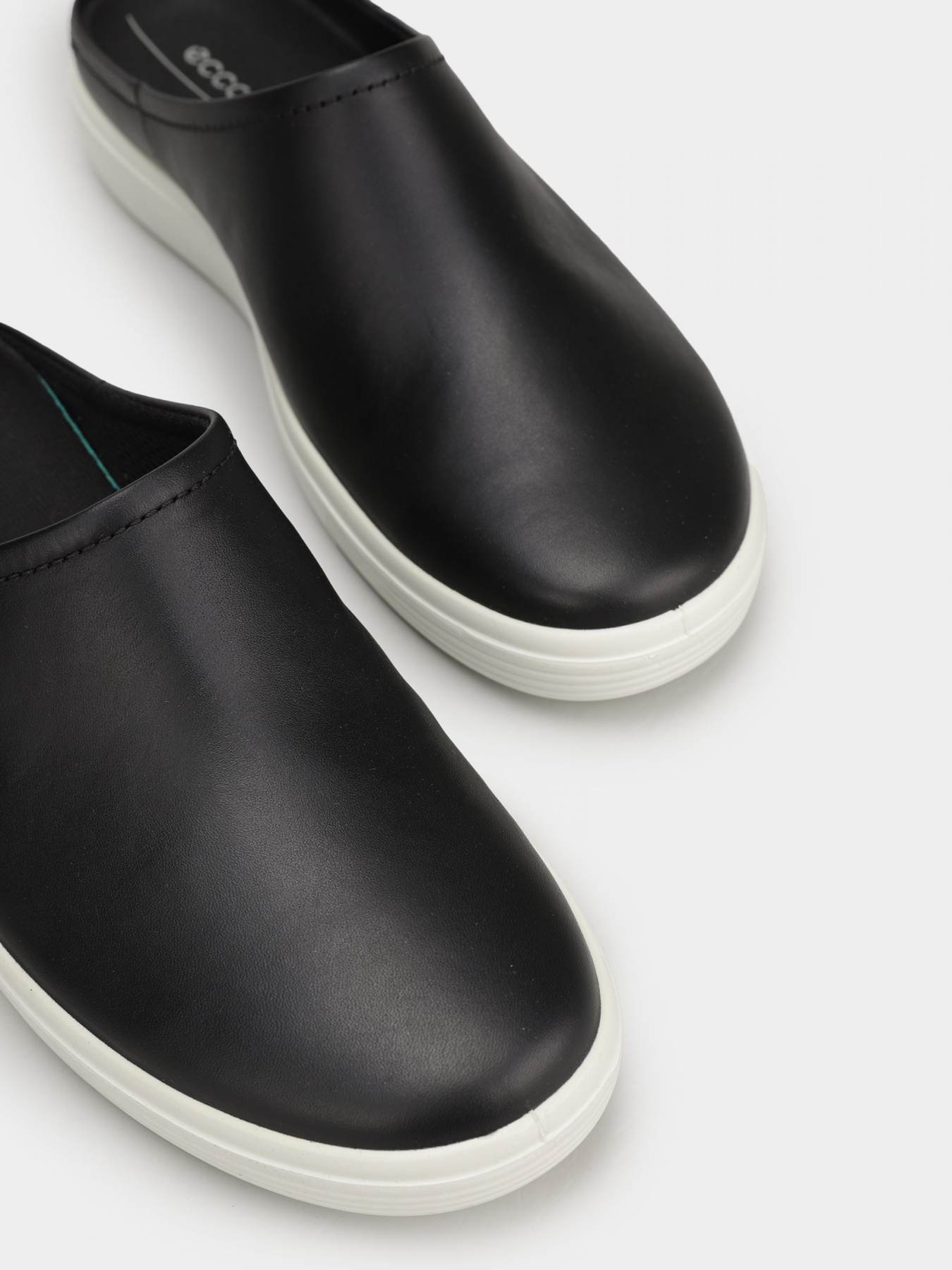 Шлёпанцы ECCO Soft Classic Slide модель 85770301001 Фото