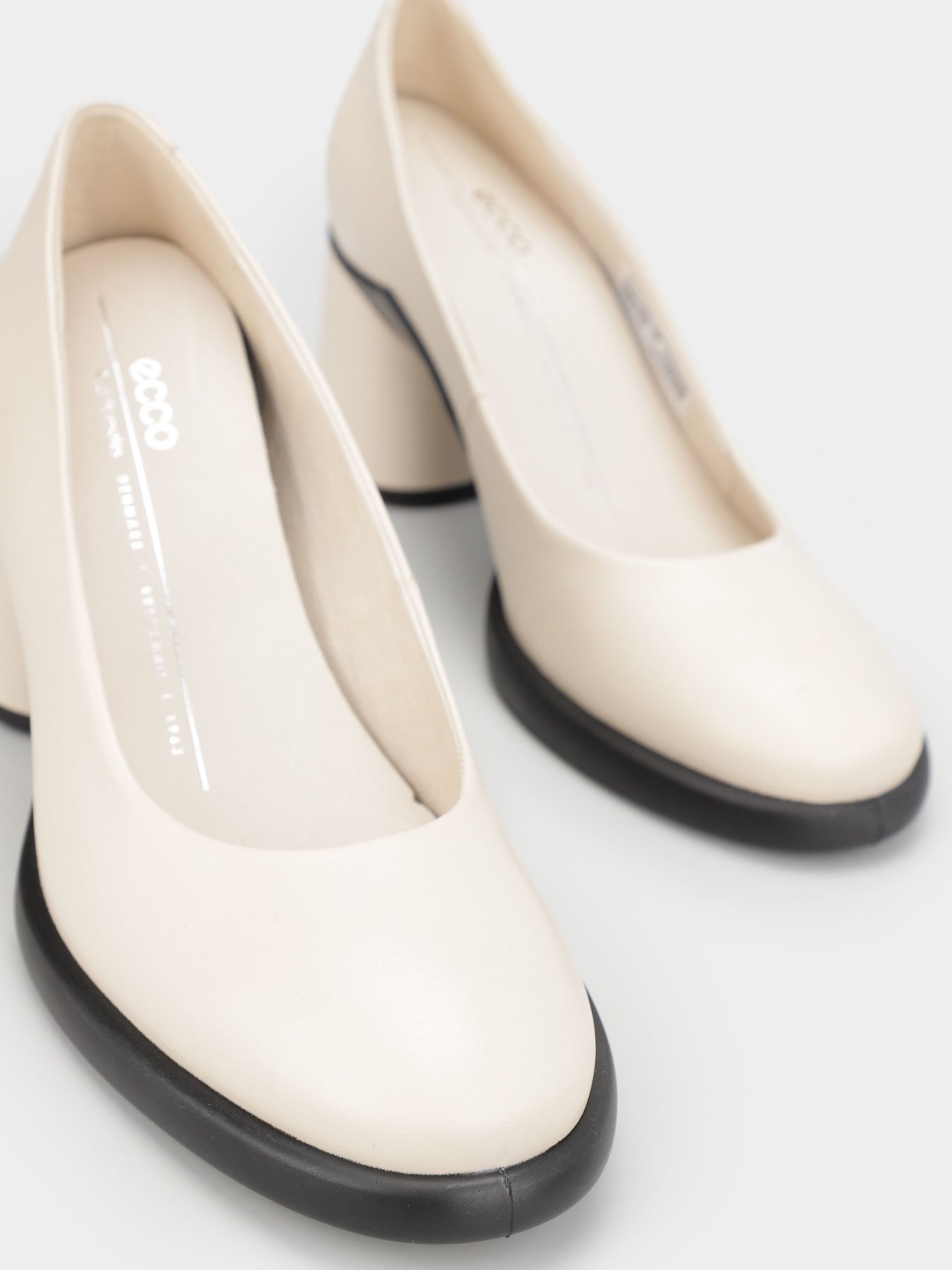 Туфли и лоферы ECCO SCULPTED LX 55 модель 22260304378 Фото
