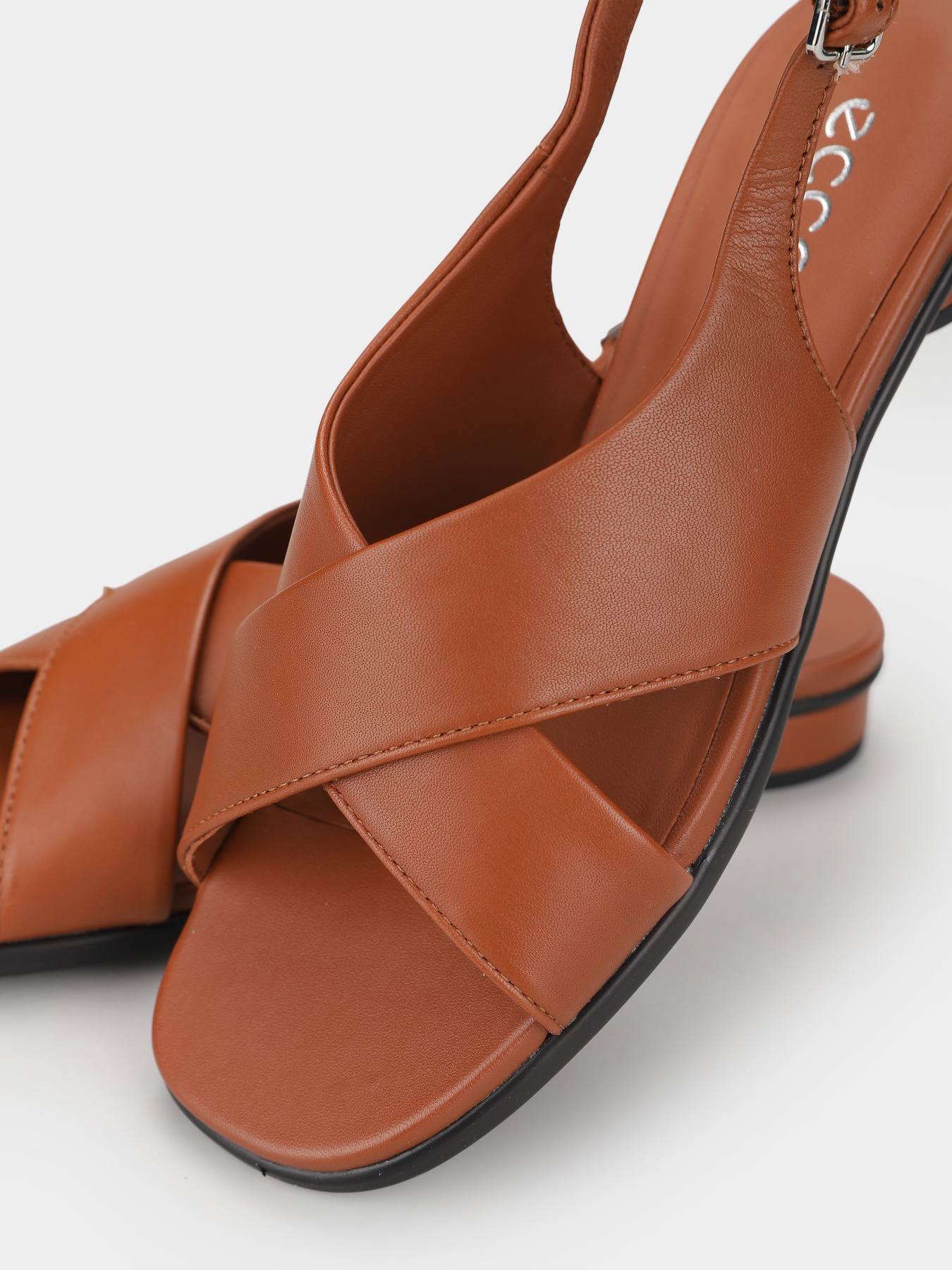 Босоніжки ECCO SCULPTED ALBA 25 модель 23383301014 Фото