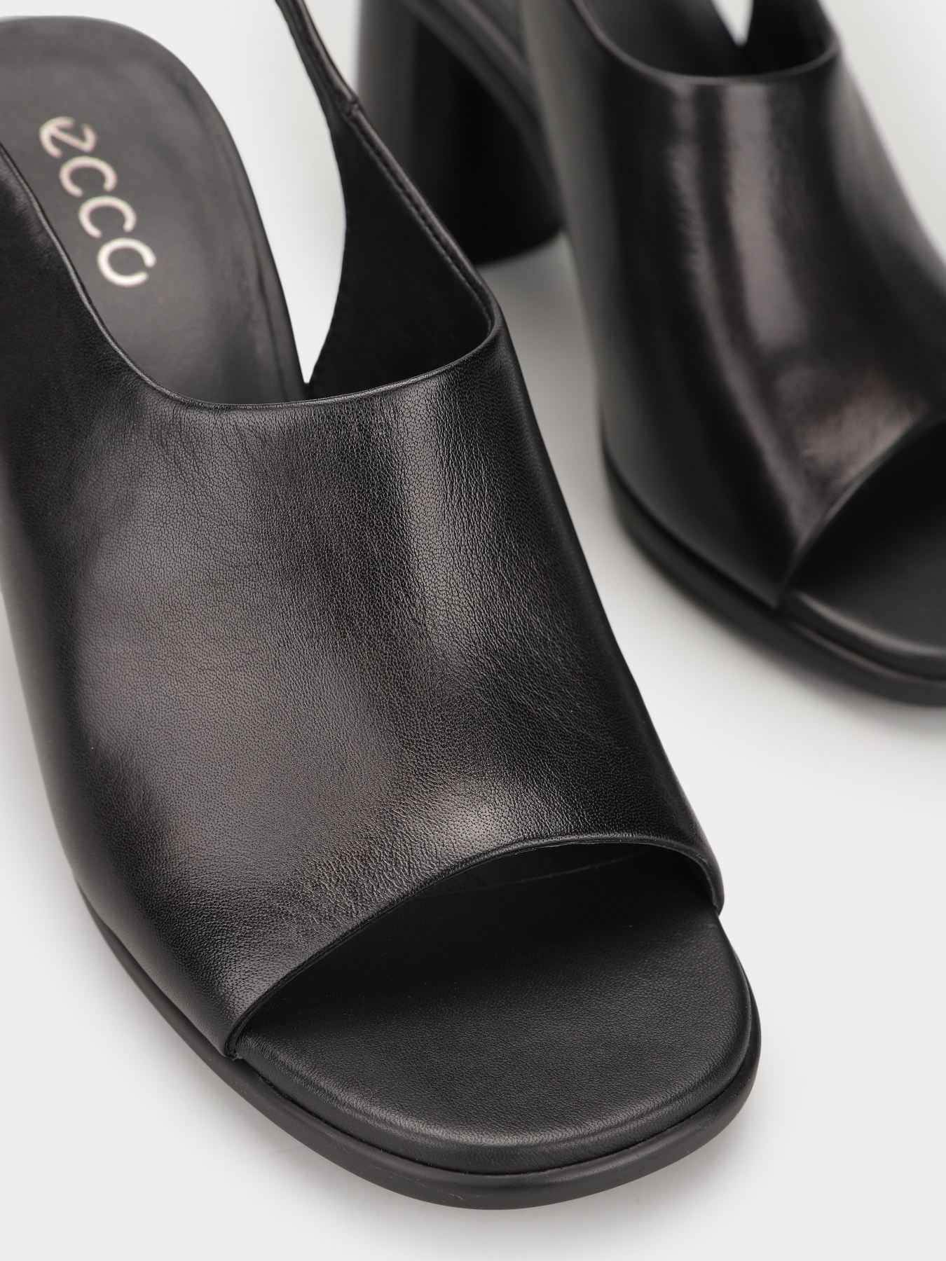 Босоніжки ECCO SCULPTED ALBA 65 модель 23331301001 Фото