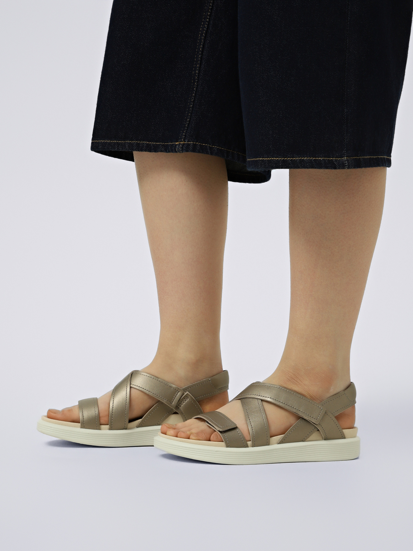 Сандалії ECCO SOFT SANDAL W модель 23881361564 Фото