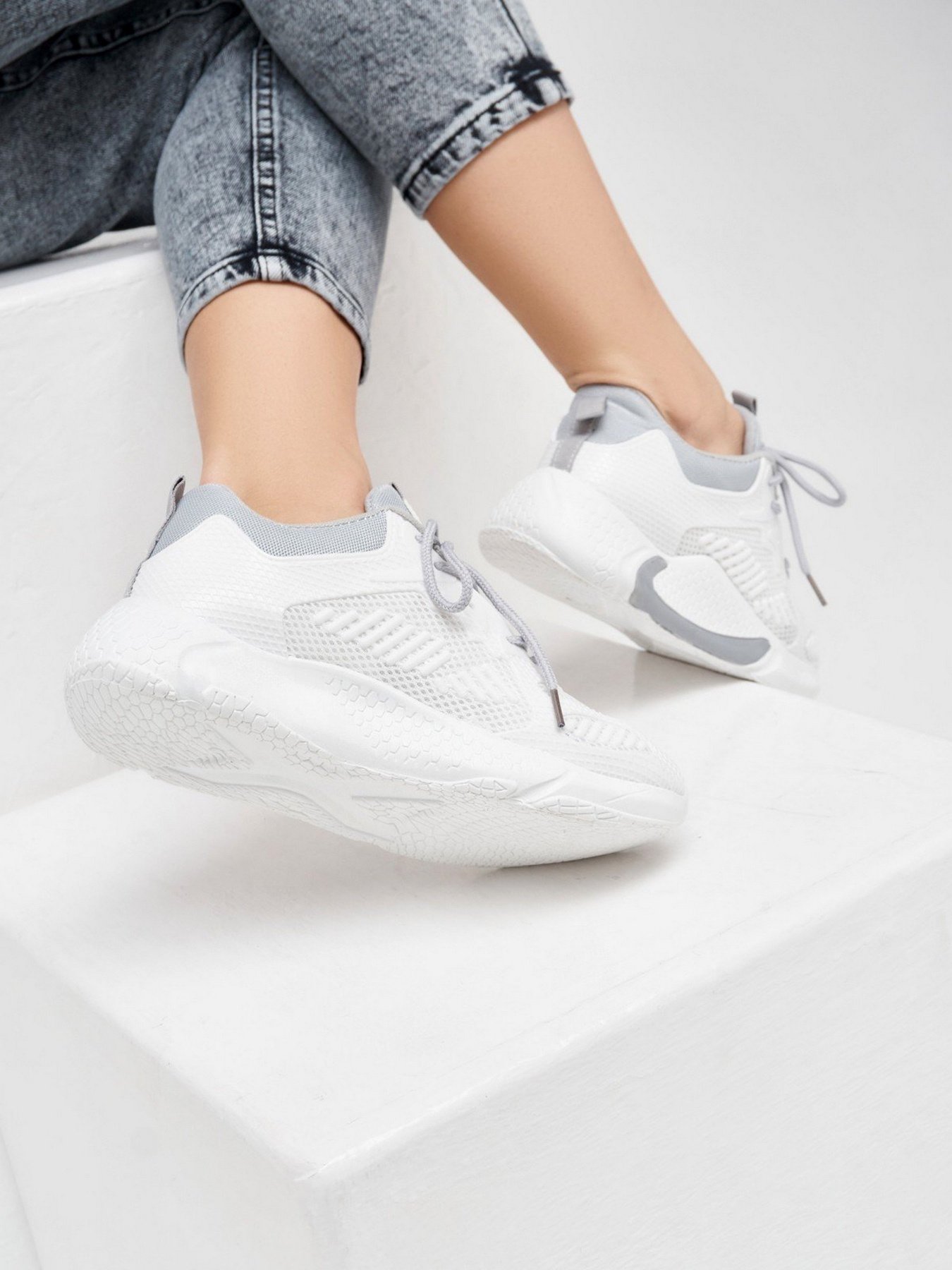Кросівки ISSA Plus модель OB2-19_whitegrey Кросівки ISSA Plus модель OB2-19_whitegrey Фото