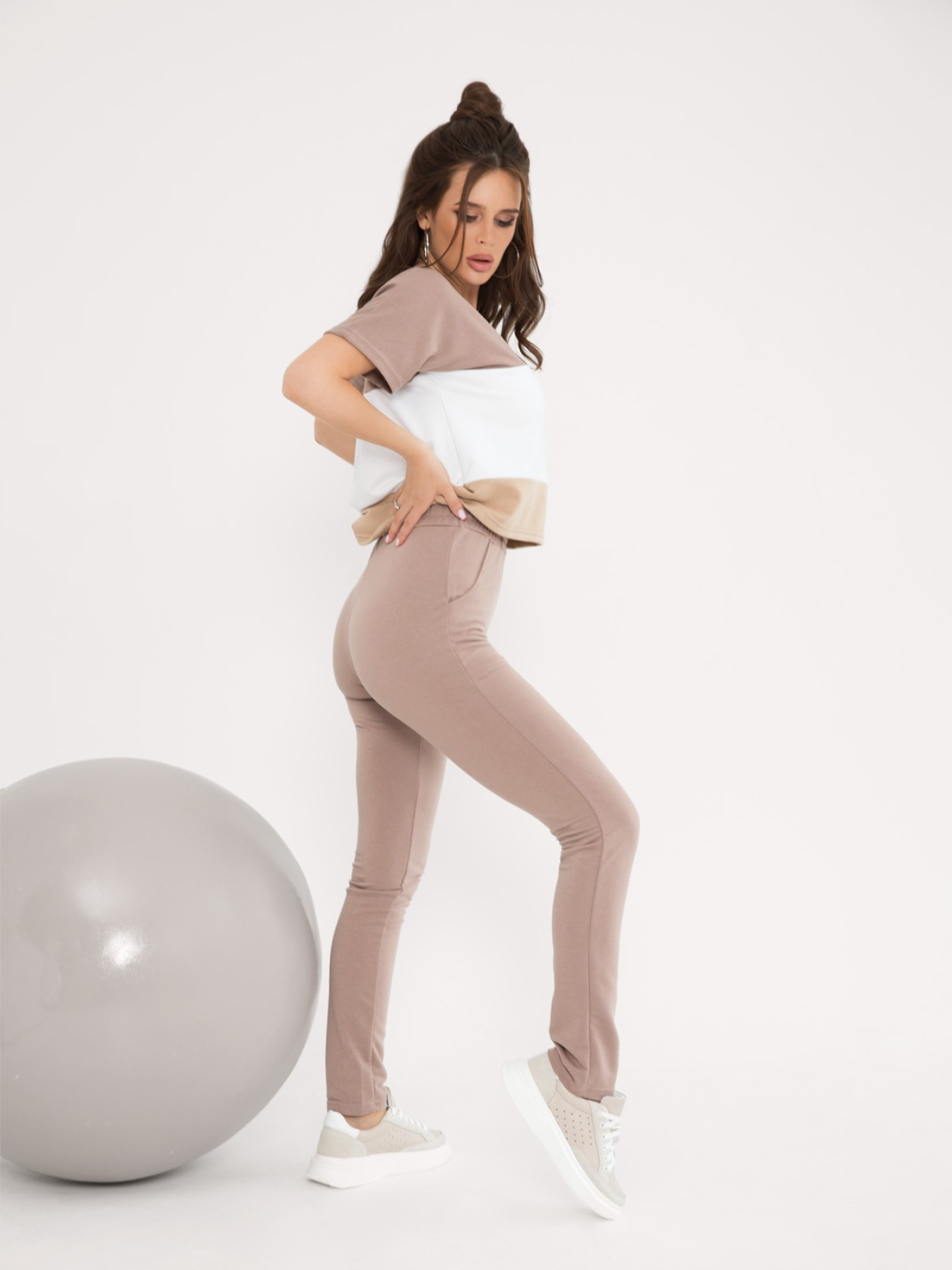 Костюмы ISSA Plus модель 12775_beige Фото
