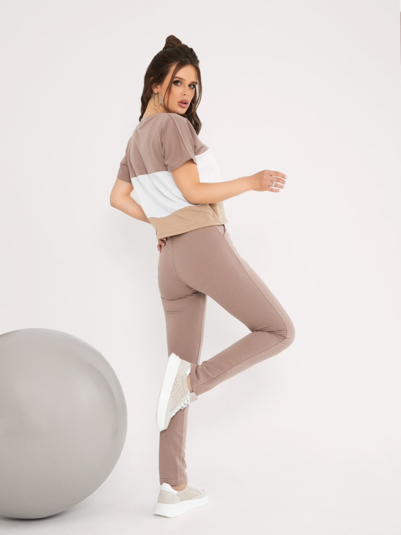 Костюмы ISSA Plus модель 12775_beige Фото