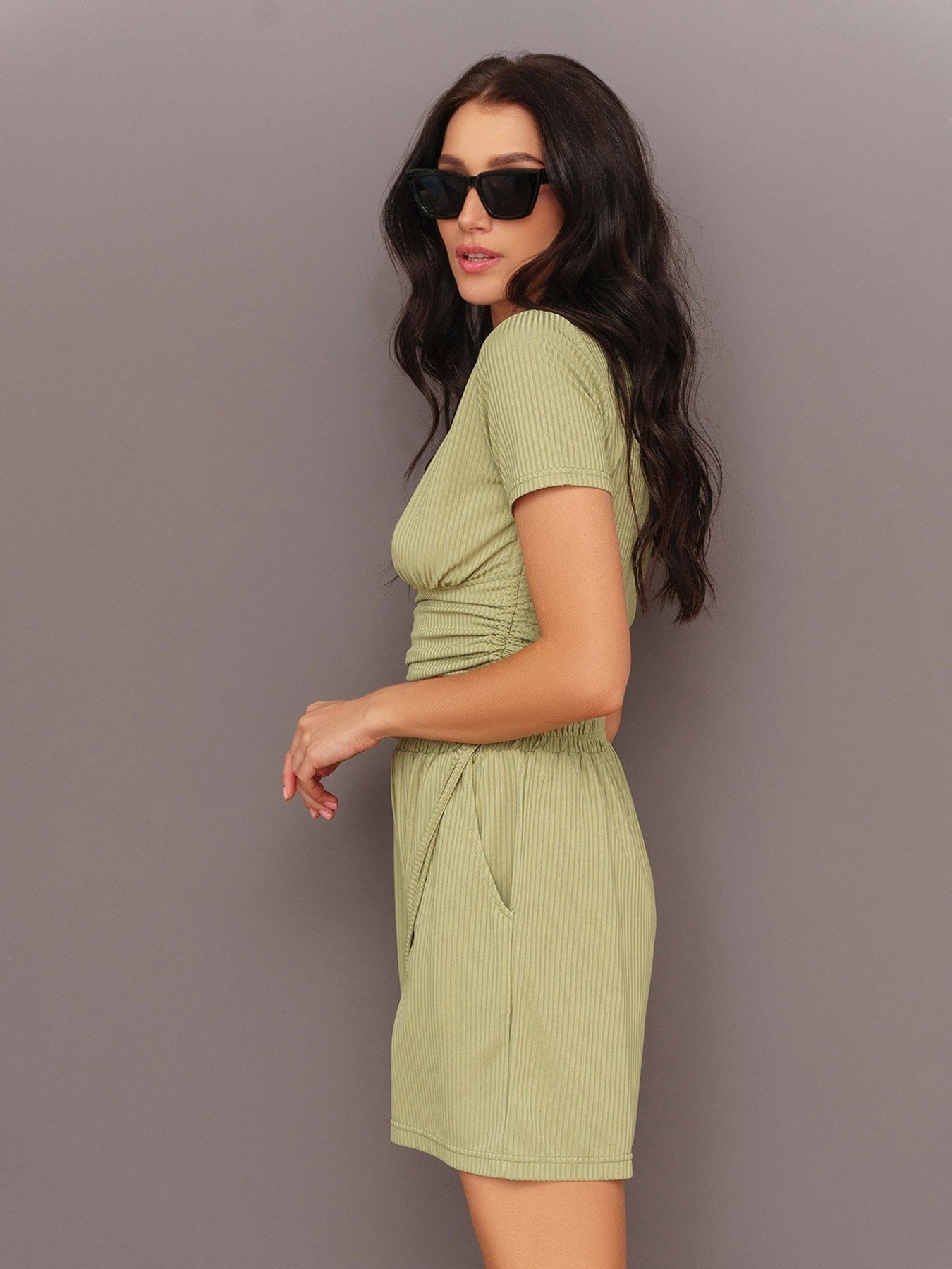 Костюмы ISSA Plus модель 13428_olive Фото