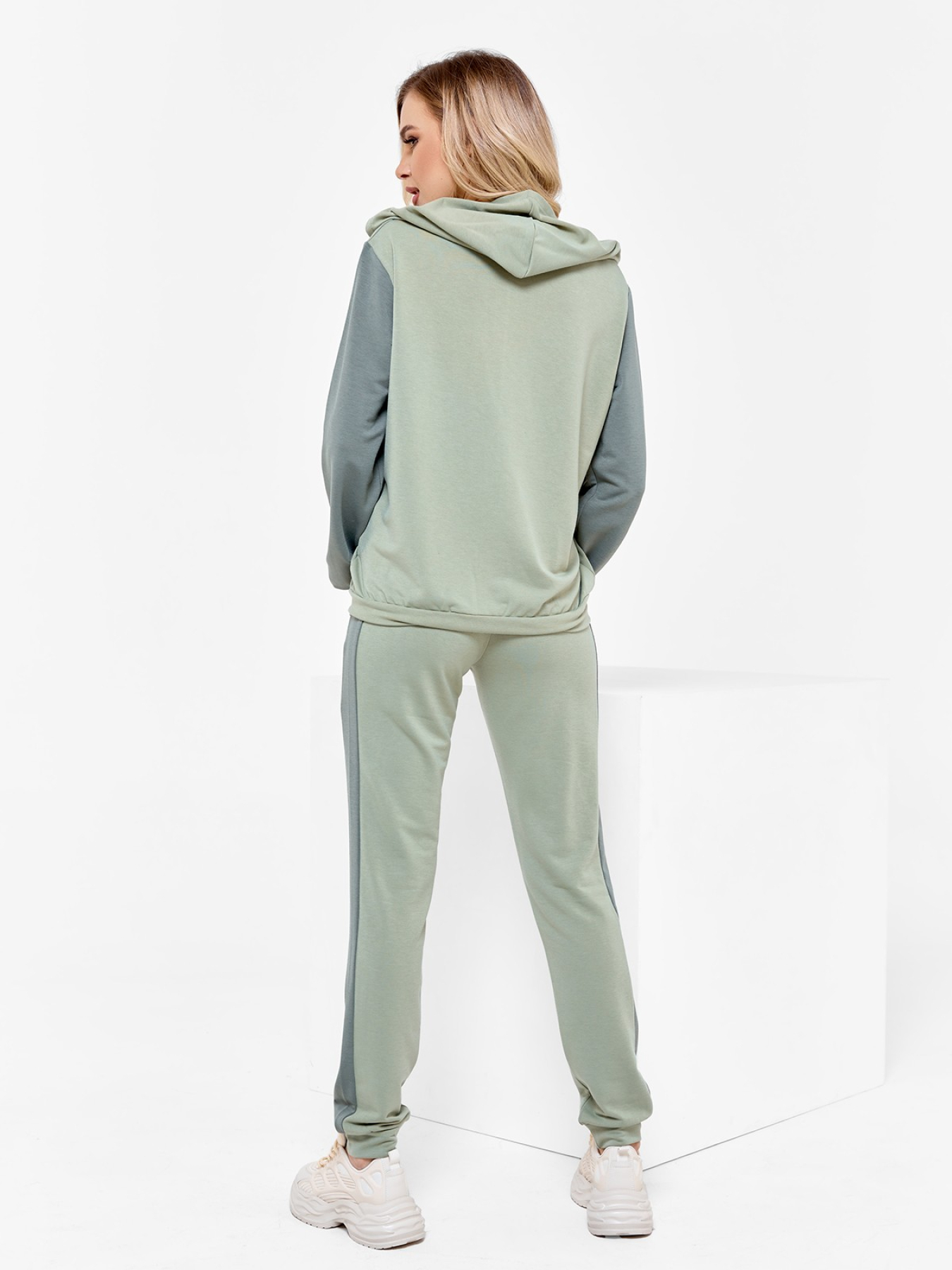Костюмы ISSA Plus модель 12545_olive Фото