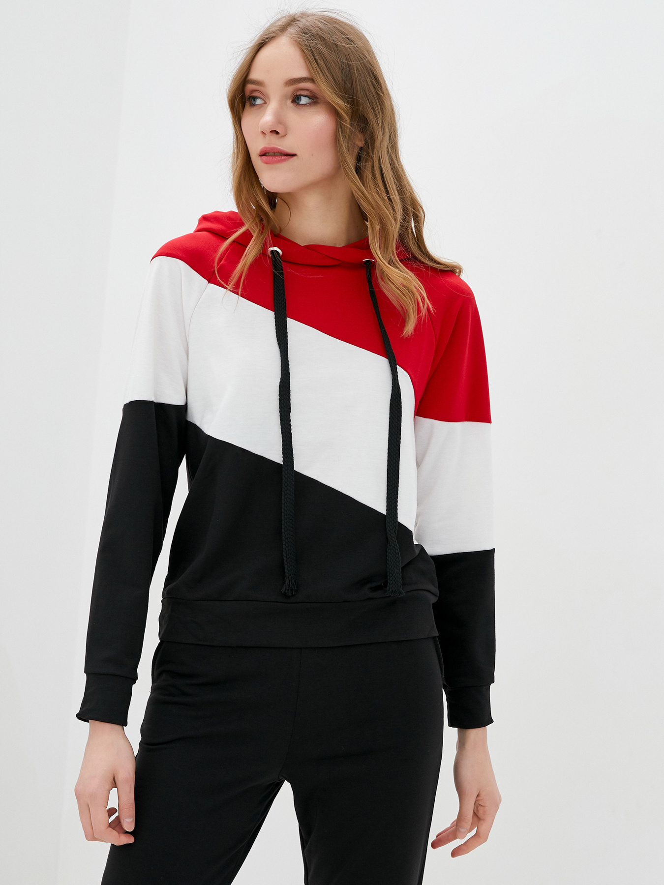 Костюмы ISSA Plus модель SA-33_blackred Костюмы ISSA Plus модель SA-33_blackred Фото