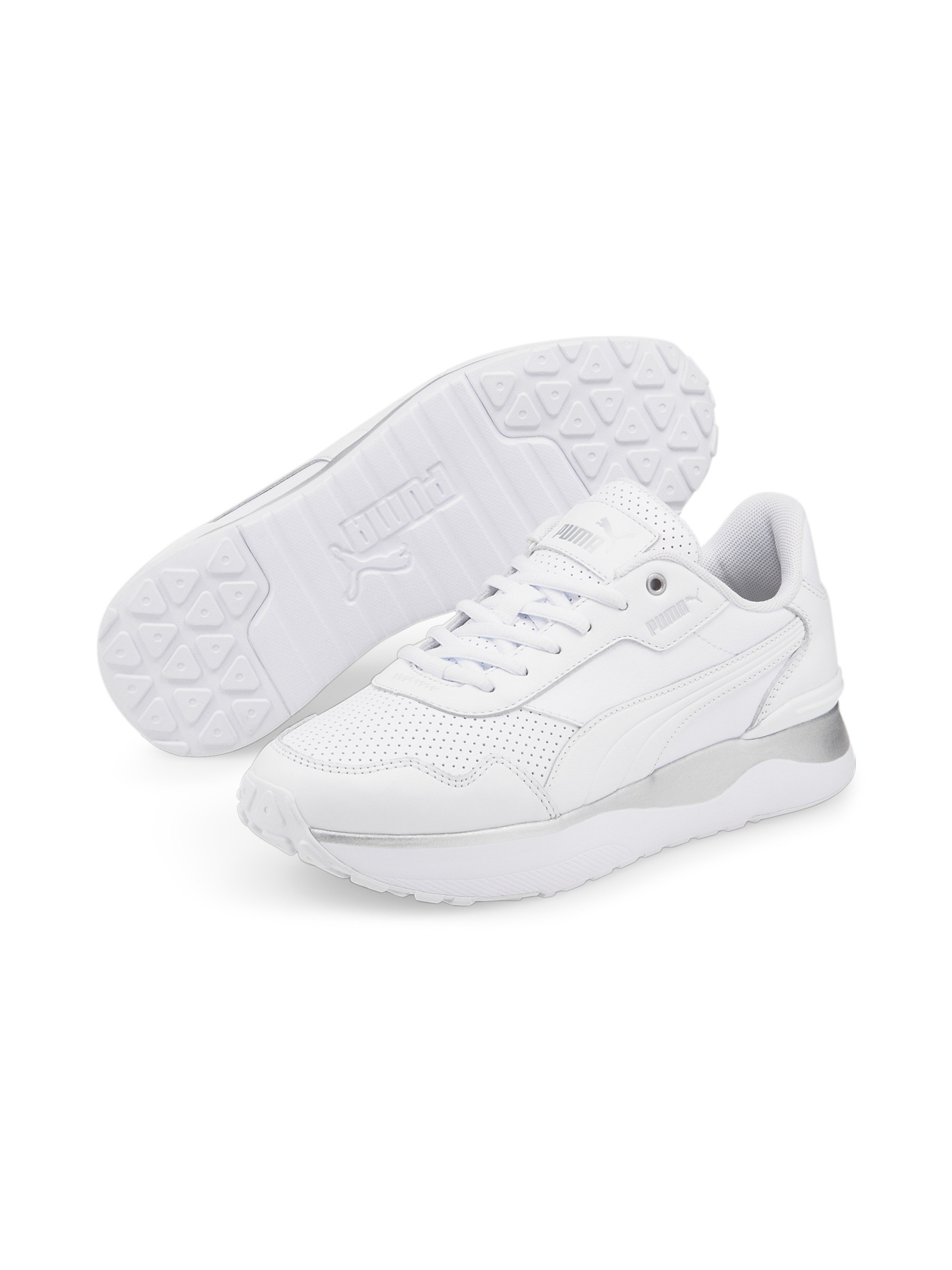 Кросівки PUMA R78 Voyage Premium L модель 383838 Фото