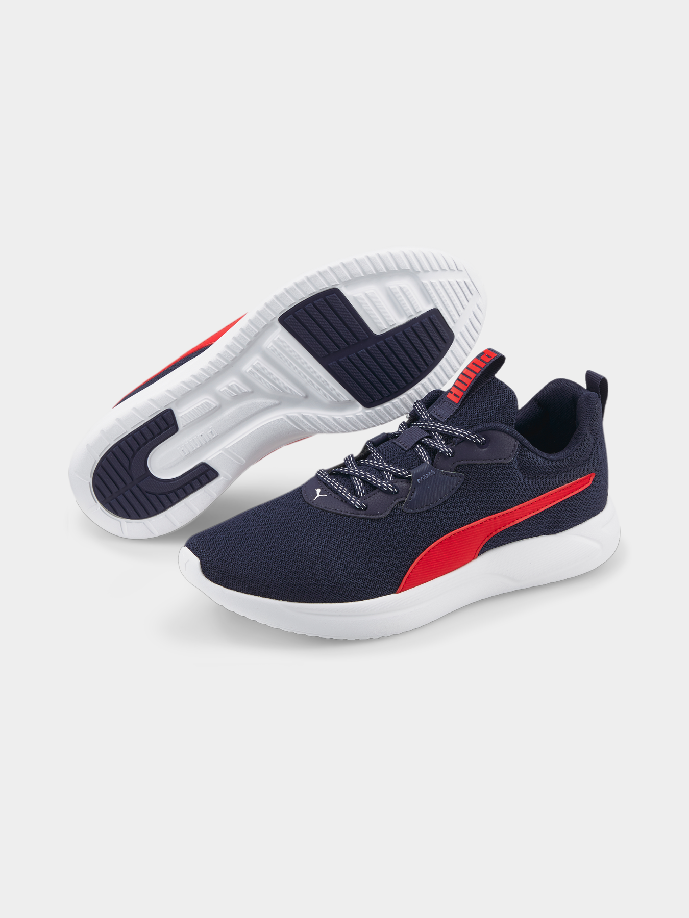 Кросівки PUMA Resolve Smooth модель 376219 Фото