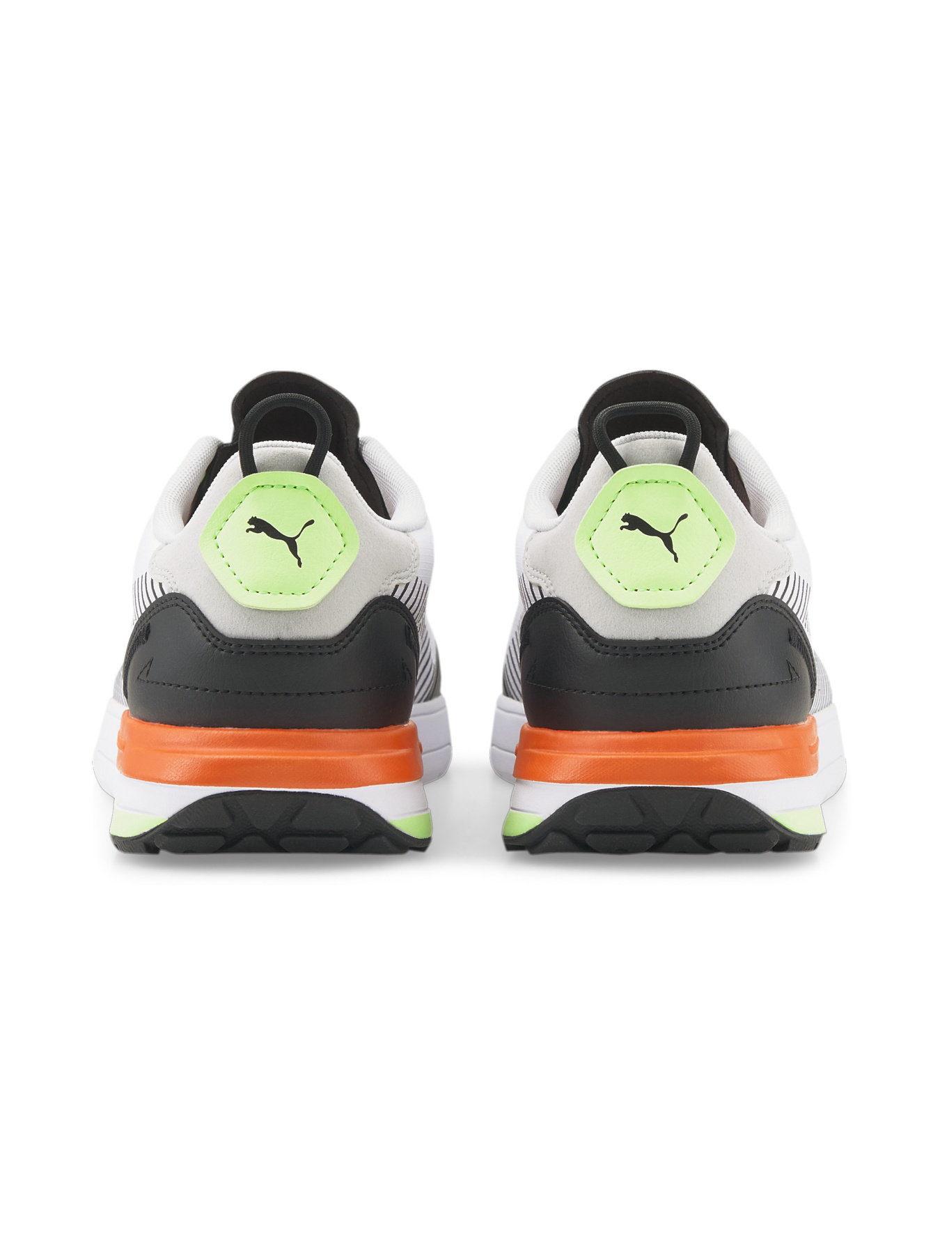Кросівки PUMA R22 Sport модель 383057 Кросівки PUMA R22 Sport модель 383057 Фото