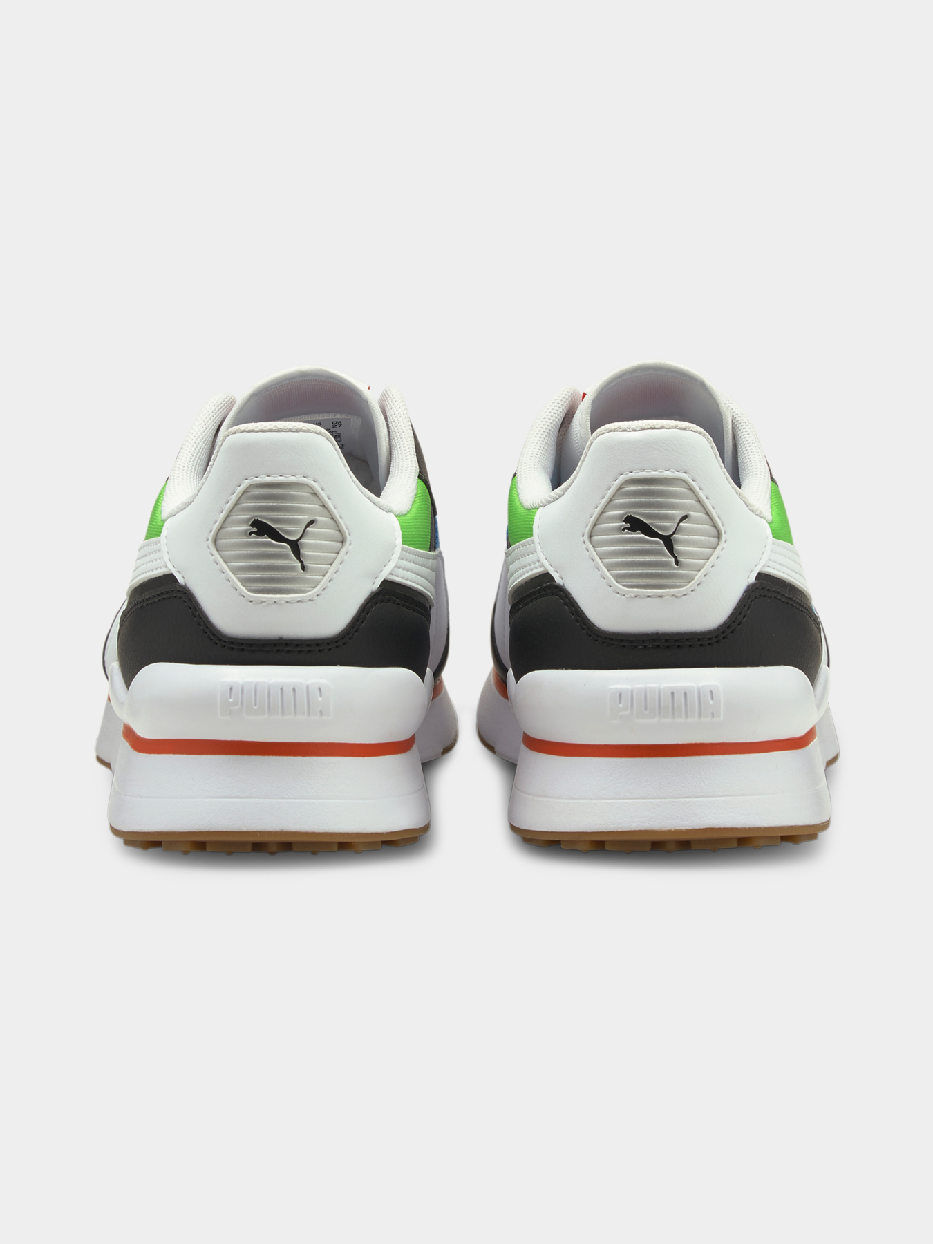 Кросівки PUMA R78 Futr модель 374895 Фото