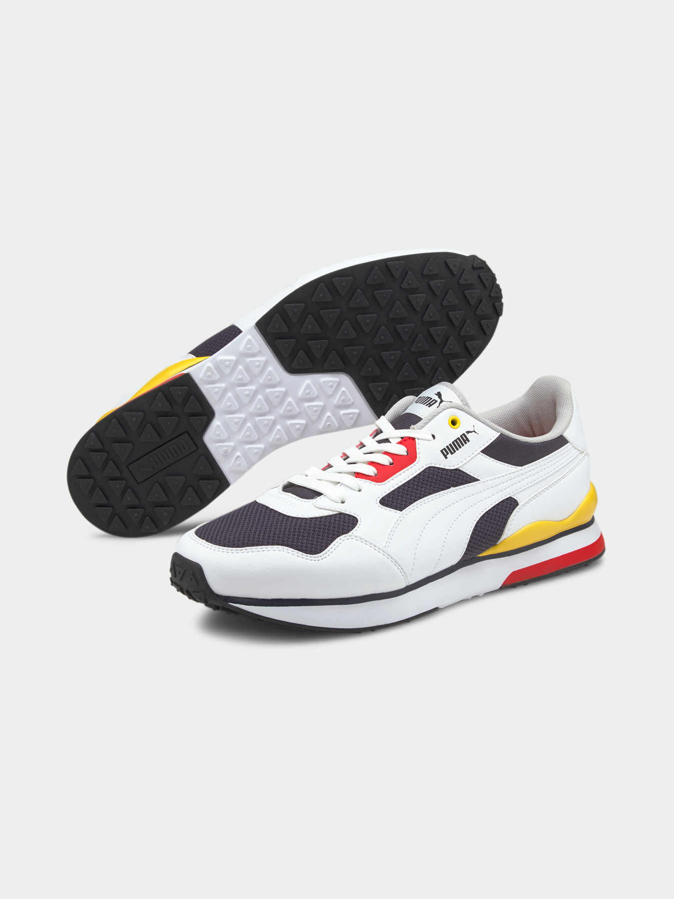 Кросівки PUMA R78 Futr модель 374895 Кросівки PUMA R78 Futr модель 374895 Фото