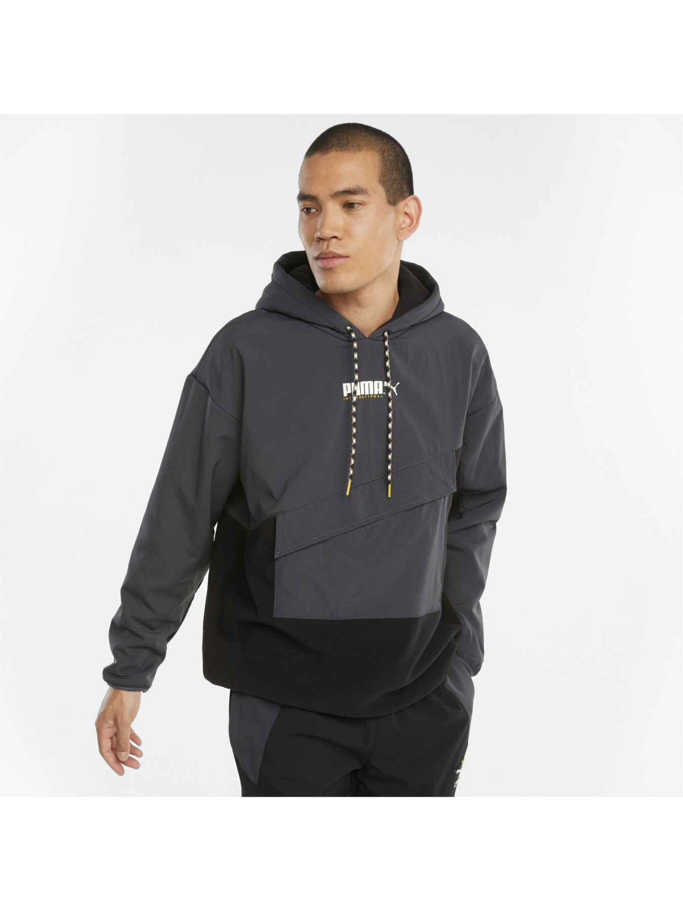 Куртки и дубленки PUMA модель 531566 Куртки и дубленки PUMA модель 531566 Фото