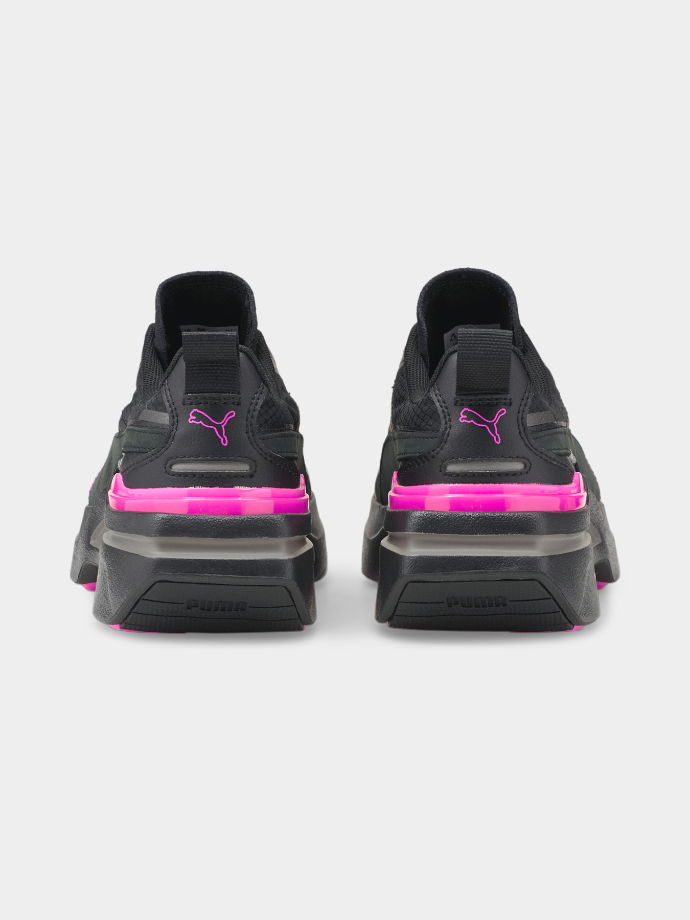 Кросівки PUMA Kosmo Rider Dc5 Wns модель 384046 Фото