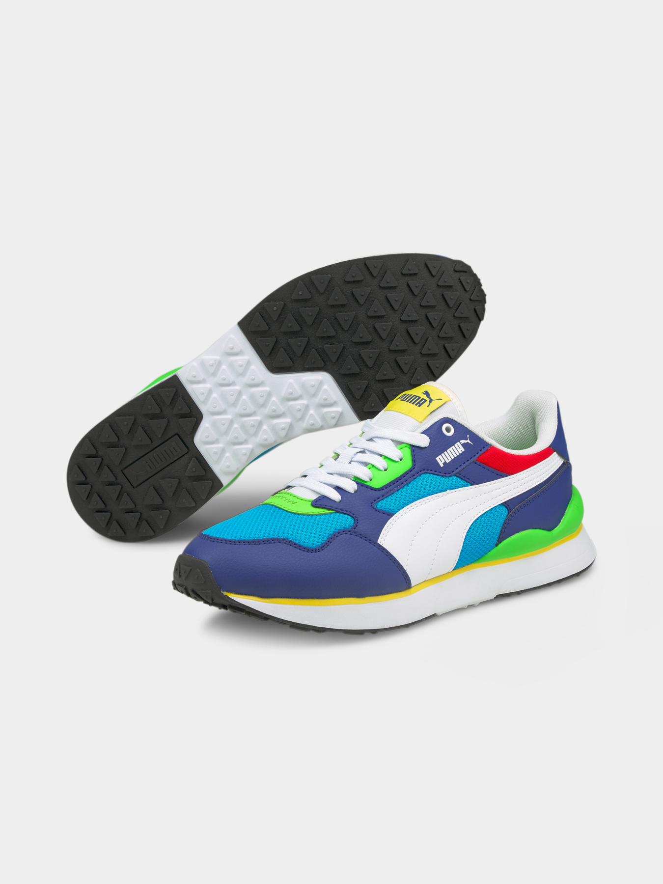 Кроссовки PUMA R78 Futr модель 374895 Кроссовки PUMA R78 Futr модель 374895 Фото