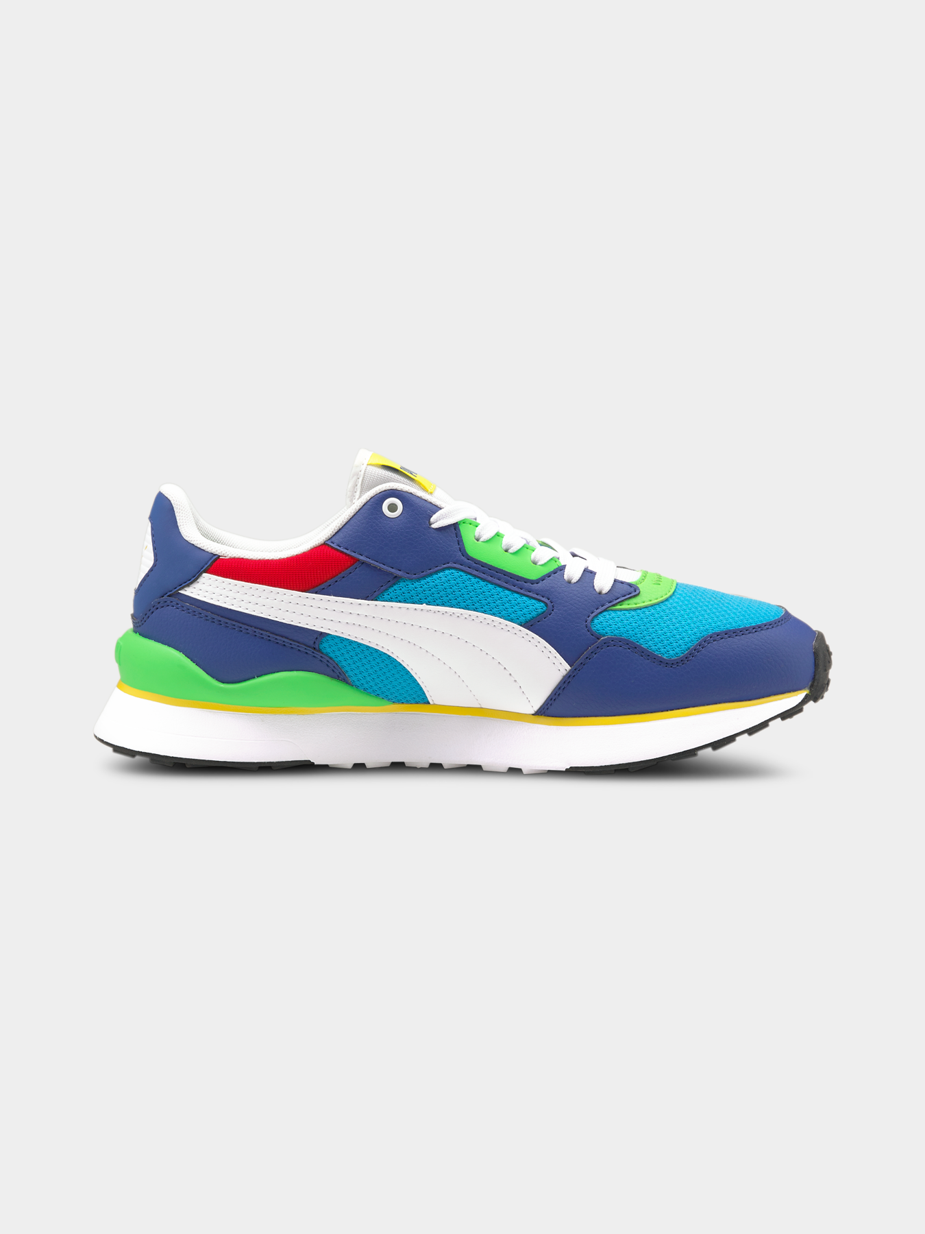 Кроссовки PUMA R78 Futr модель 374895 Кроссовки PUMA R78 Futr модель 374895 Фото