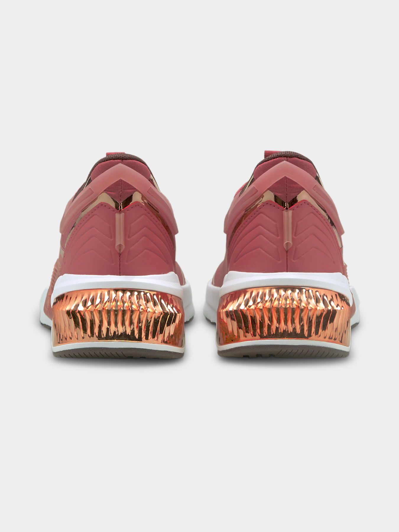 Кросівки PUMA Provoke Xt Ftr Moto Rose модель 195612 Кросівки PUMA Provoke Xt Ftr Moto Rose модель 195612 Фото