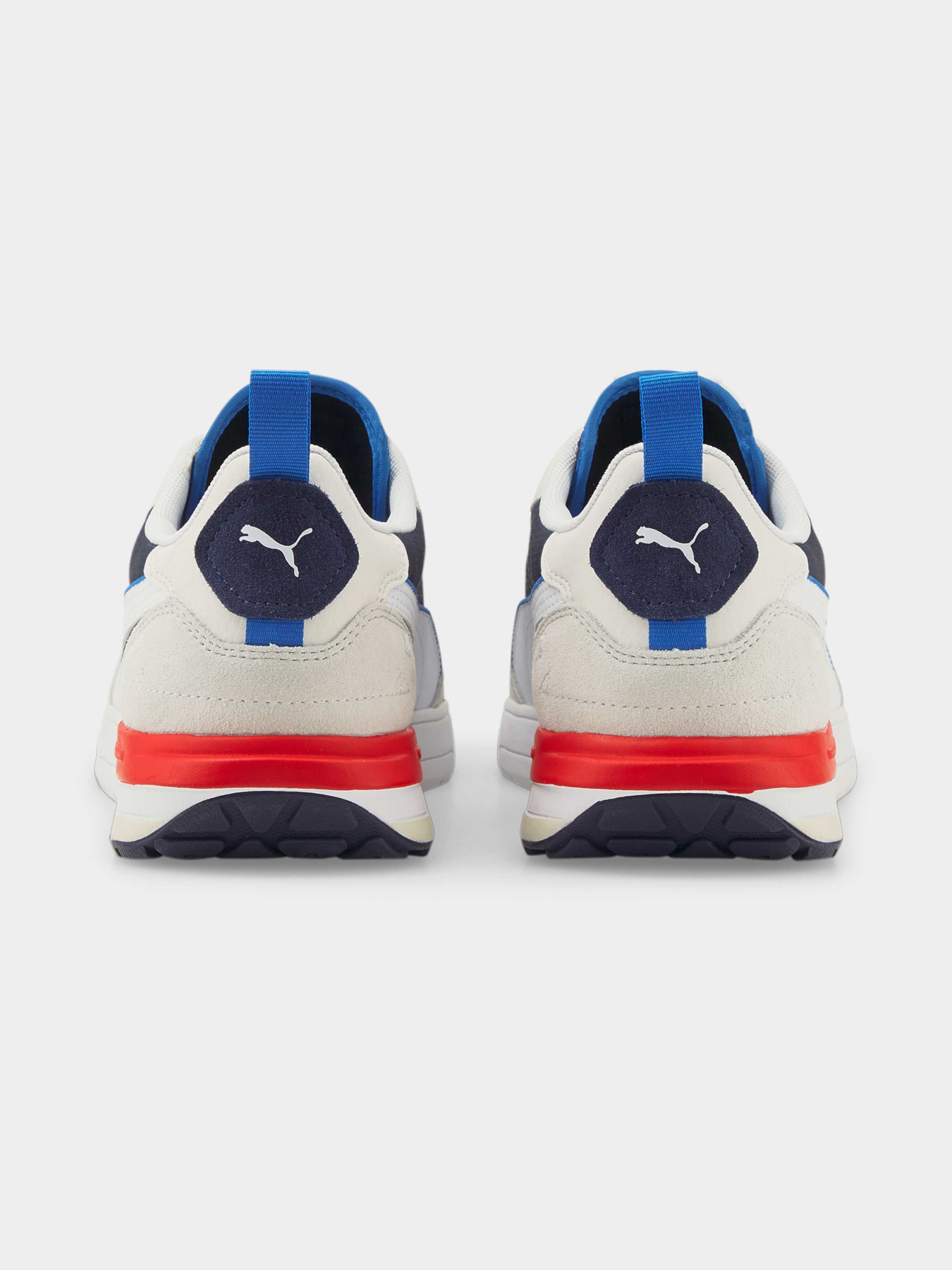 Кросівки PUMA R22 модель 383462 Фото