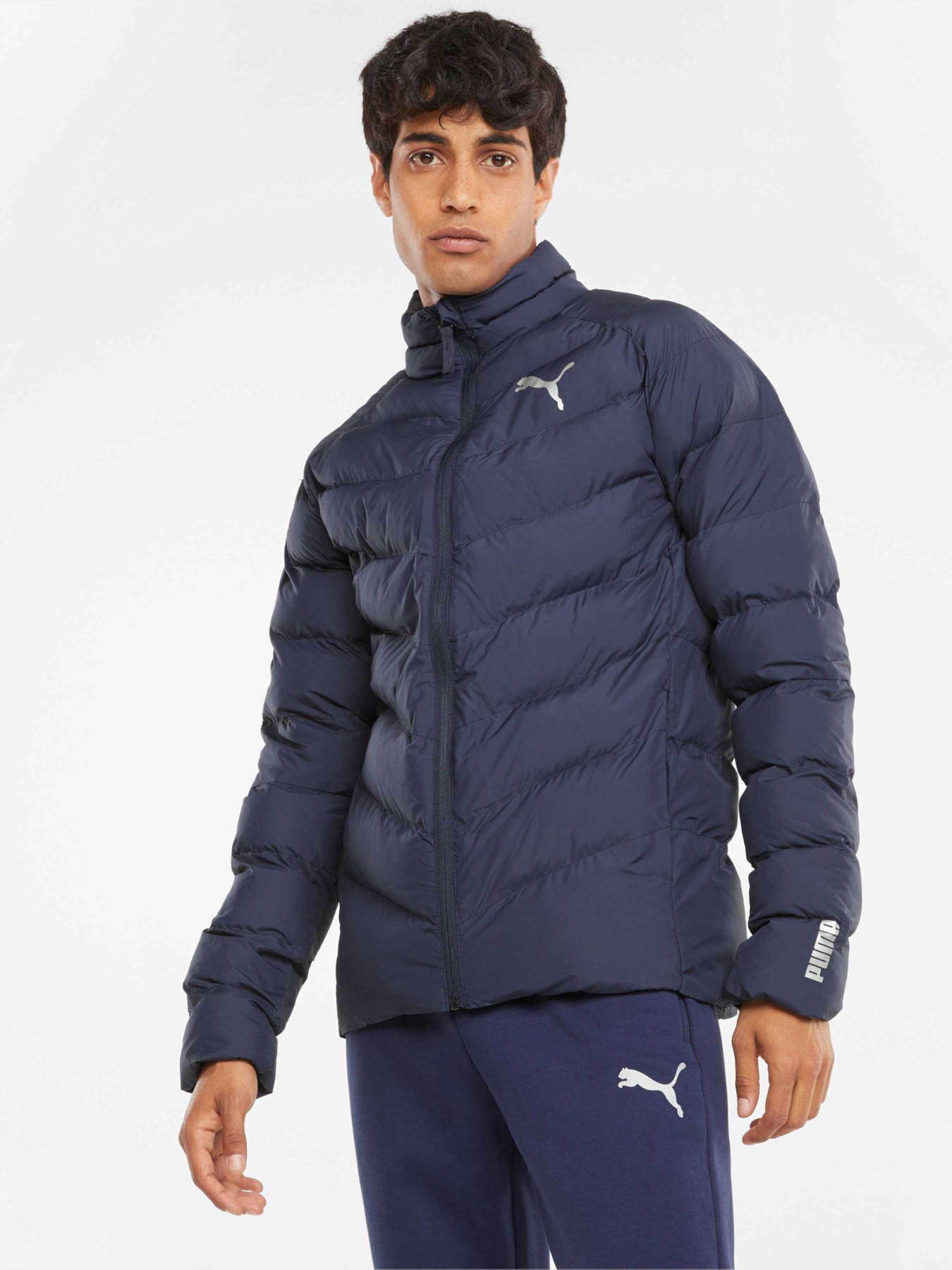 Куртки та дублянки PUMA Warmcell Lightweight Jacket модель 587699 Фото