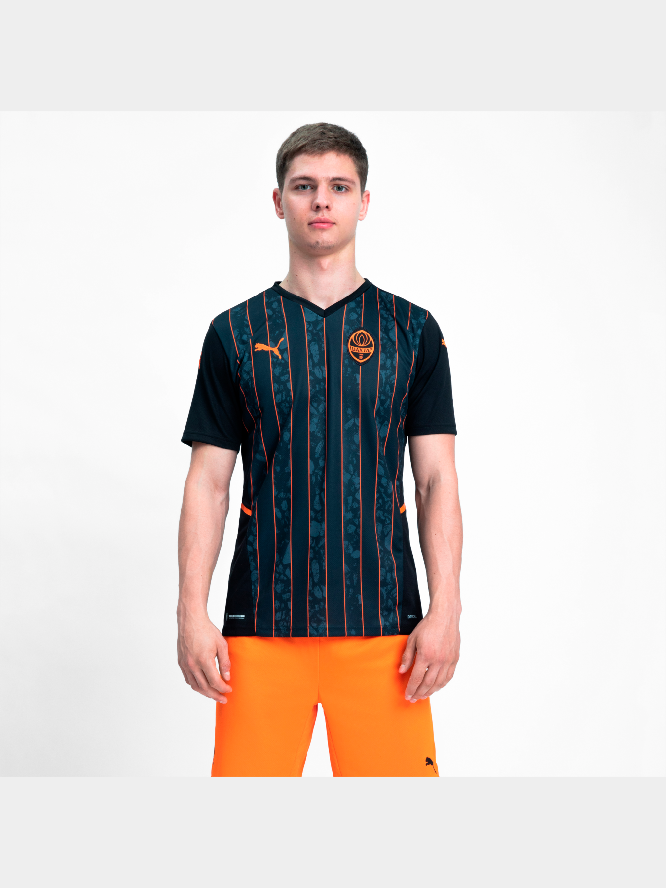 Шорты PUMA Fcsd Shorts Replica модель 764104 Шорты PUMA Fcsd Shorts Replica модель 764104 Фото