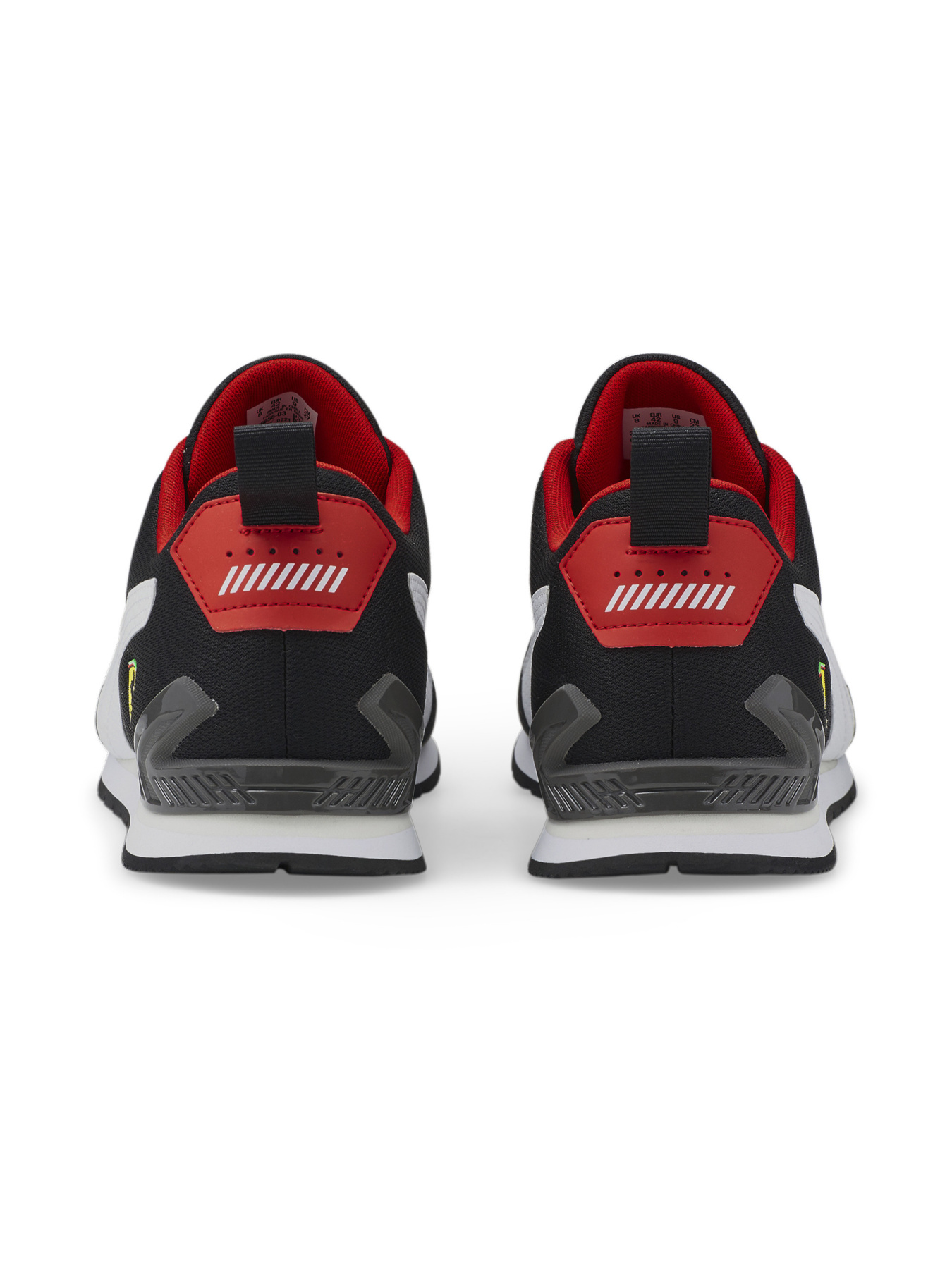 Кроссовки PUMA Ferrari Track Racer модель 306858 Кроссовки PUMA Ferrari Track Racer модель 306858 Фото