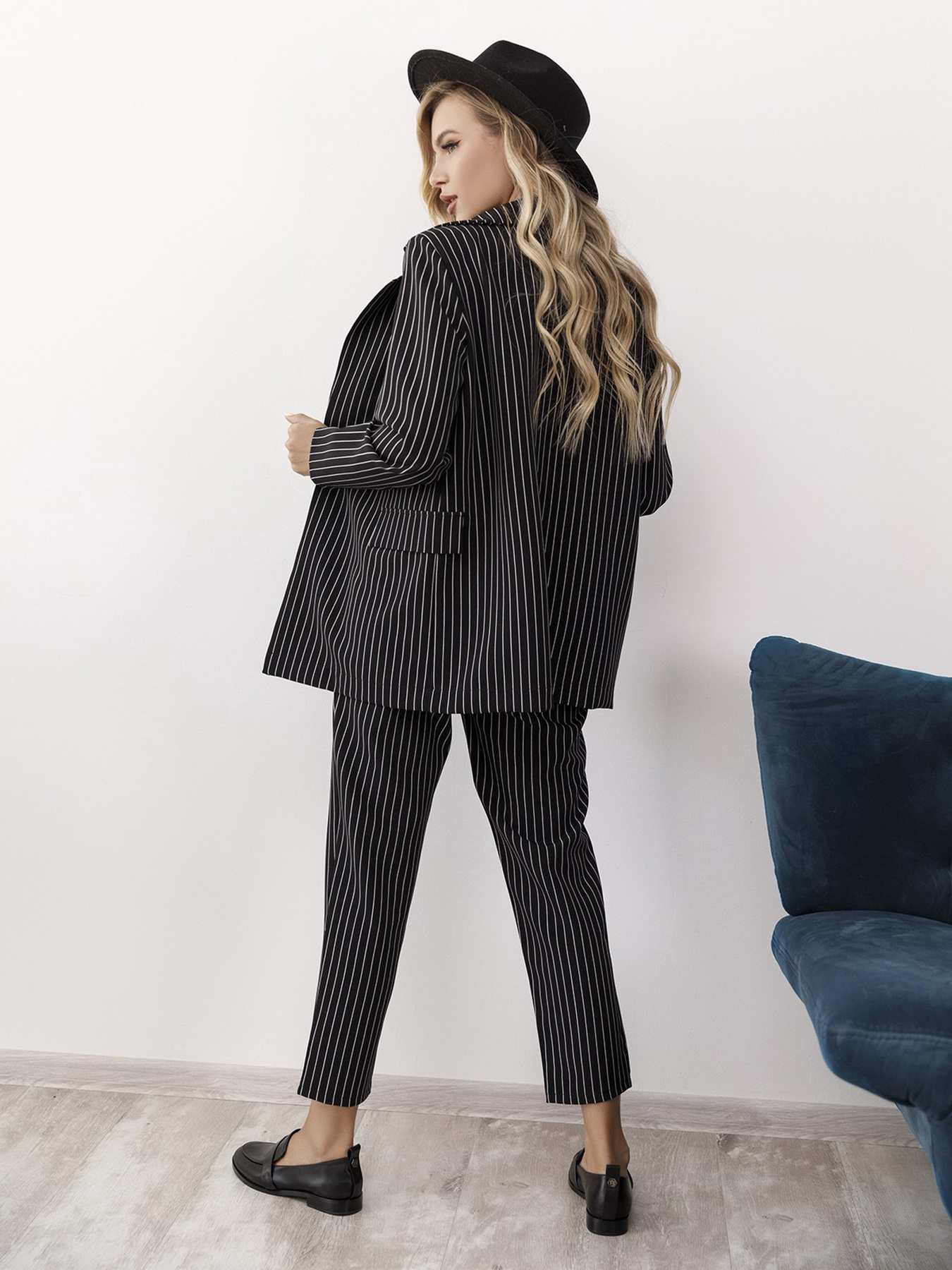 Костюмы ISSA Plus модель 12187_black Костюмы ISSA Plus модель 12187_black Фото