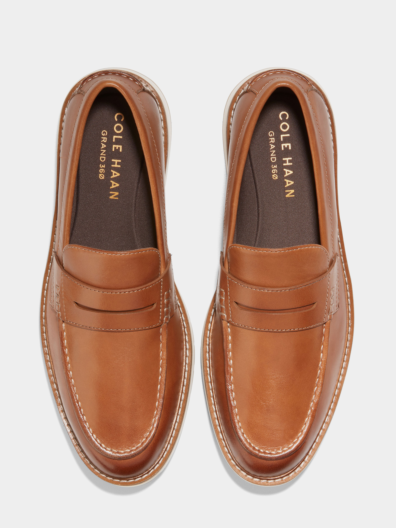 Туфли и лоферы Cole Haan модель C33704 Фото