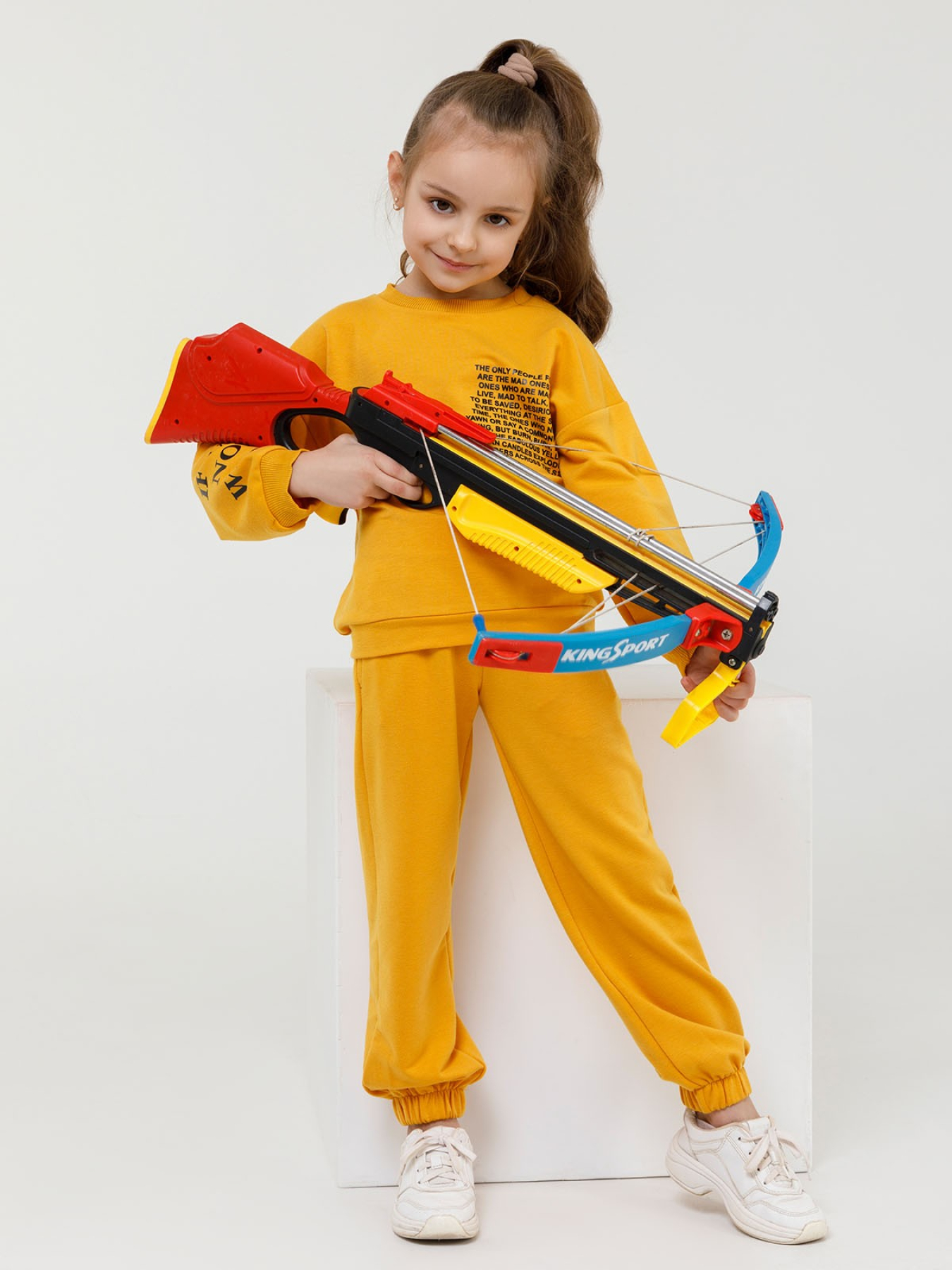 Костюмы ISSA Plus модель CD-424_mustard Костюмы ISSA Plus модель CD-424_mustard Фото