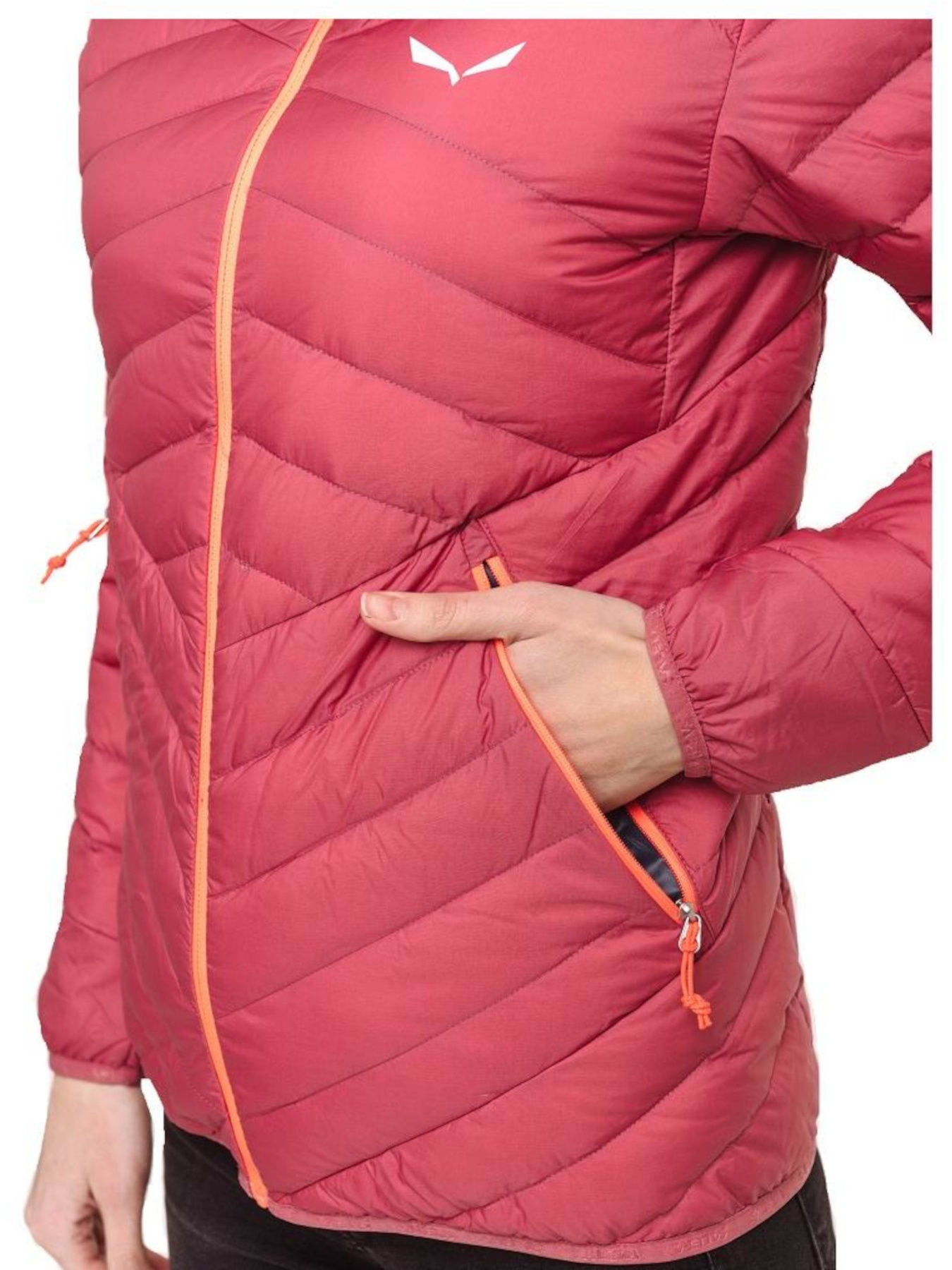 Куртки та дублянки Salewa модель db7cf3d9-1878-11ed-810e-001dd8b72568 Фото