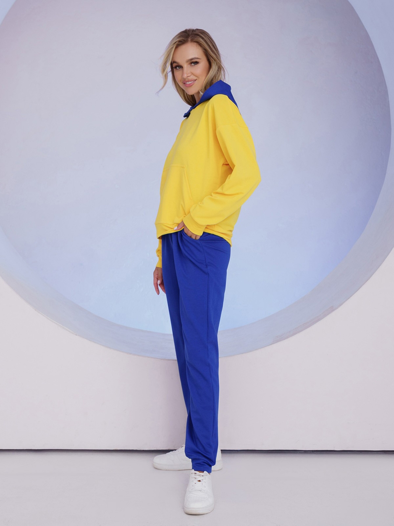 Костюмы ISSA Plus модель 13490_yellowblue Фото