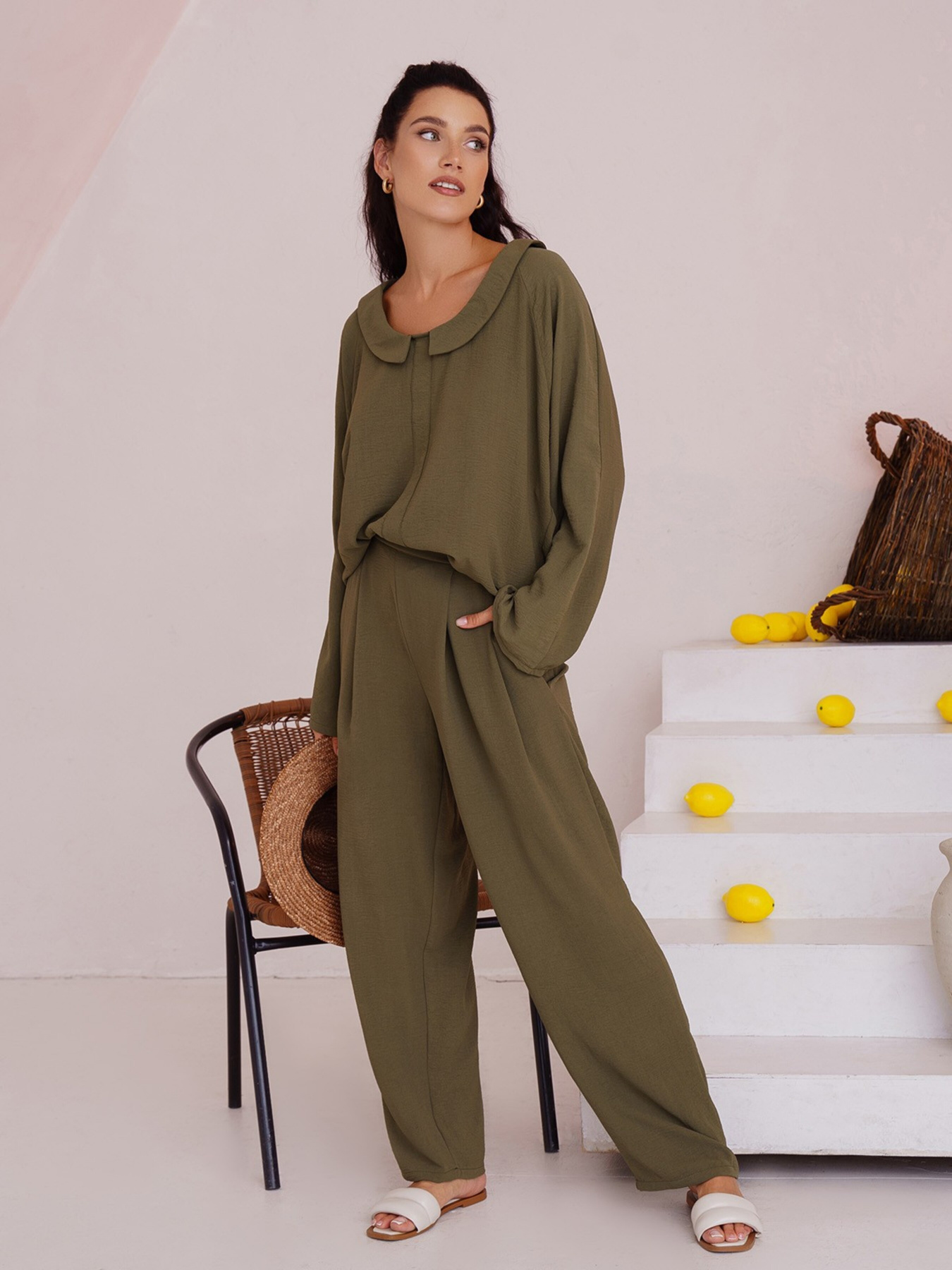 Костюмы ISSA Plus модель 13519_hacks Костюмы ISSA Plus модель 13519_hacks Фото
