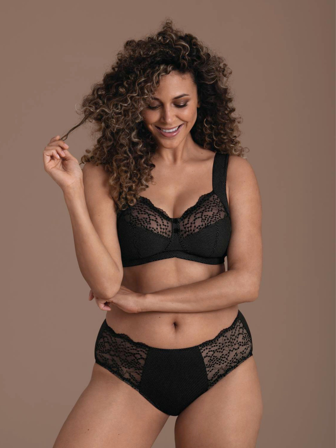 Нижня білизна Anita модель 5882OrelyBlack Фото