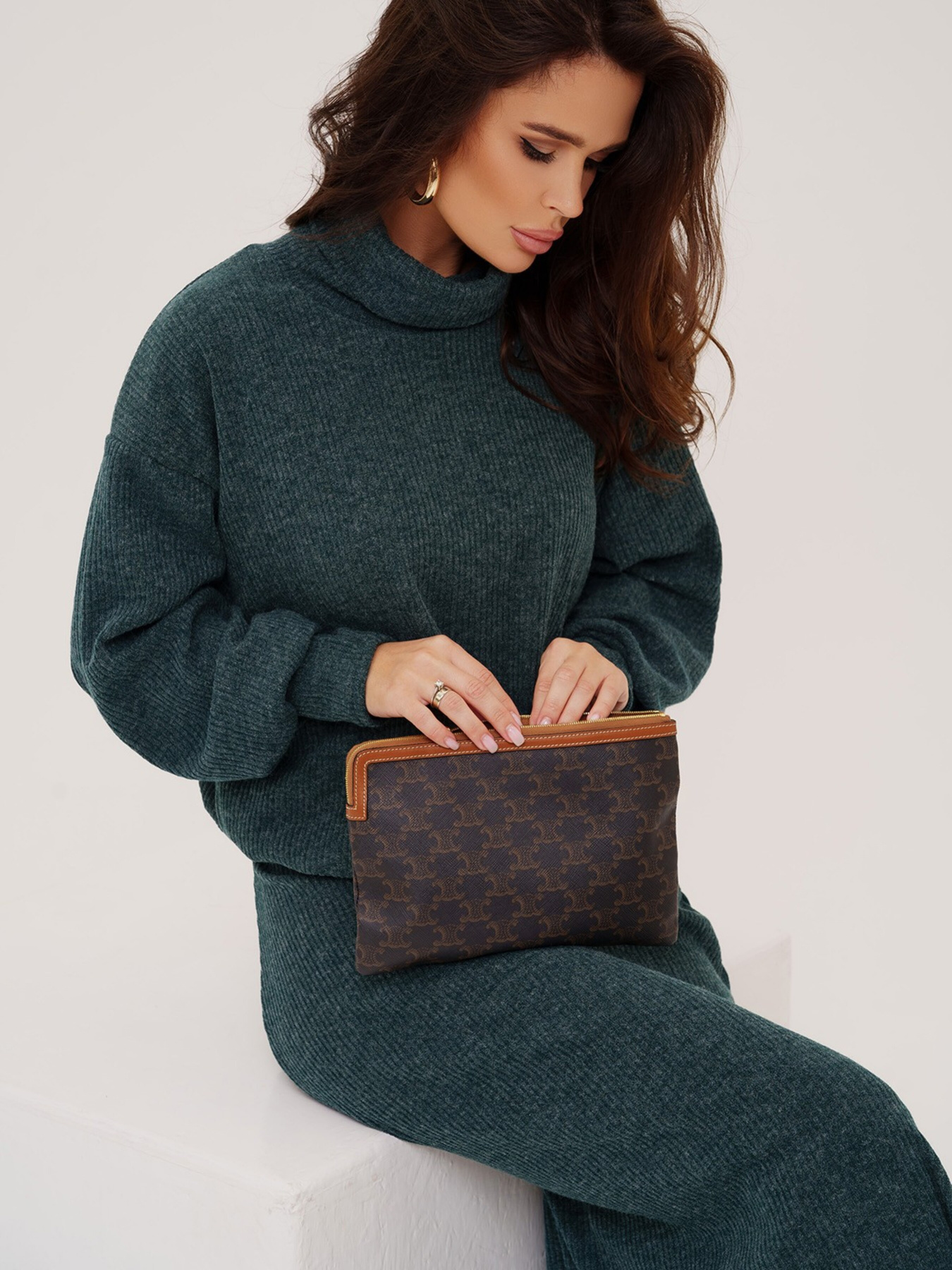 Костюмы ISSA Plus модель 13557_green Фото