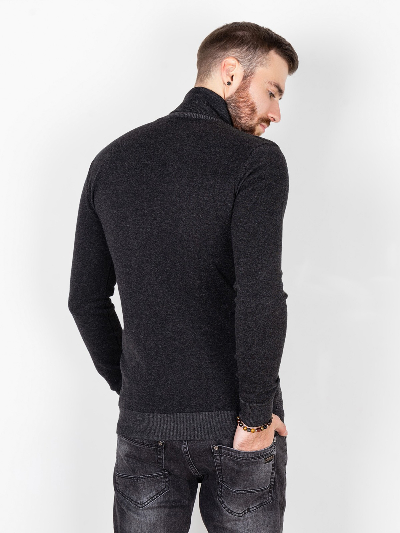 Свитры и кардиганы ISSA Plus модель GN4-59_black. Фото