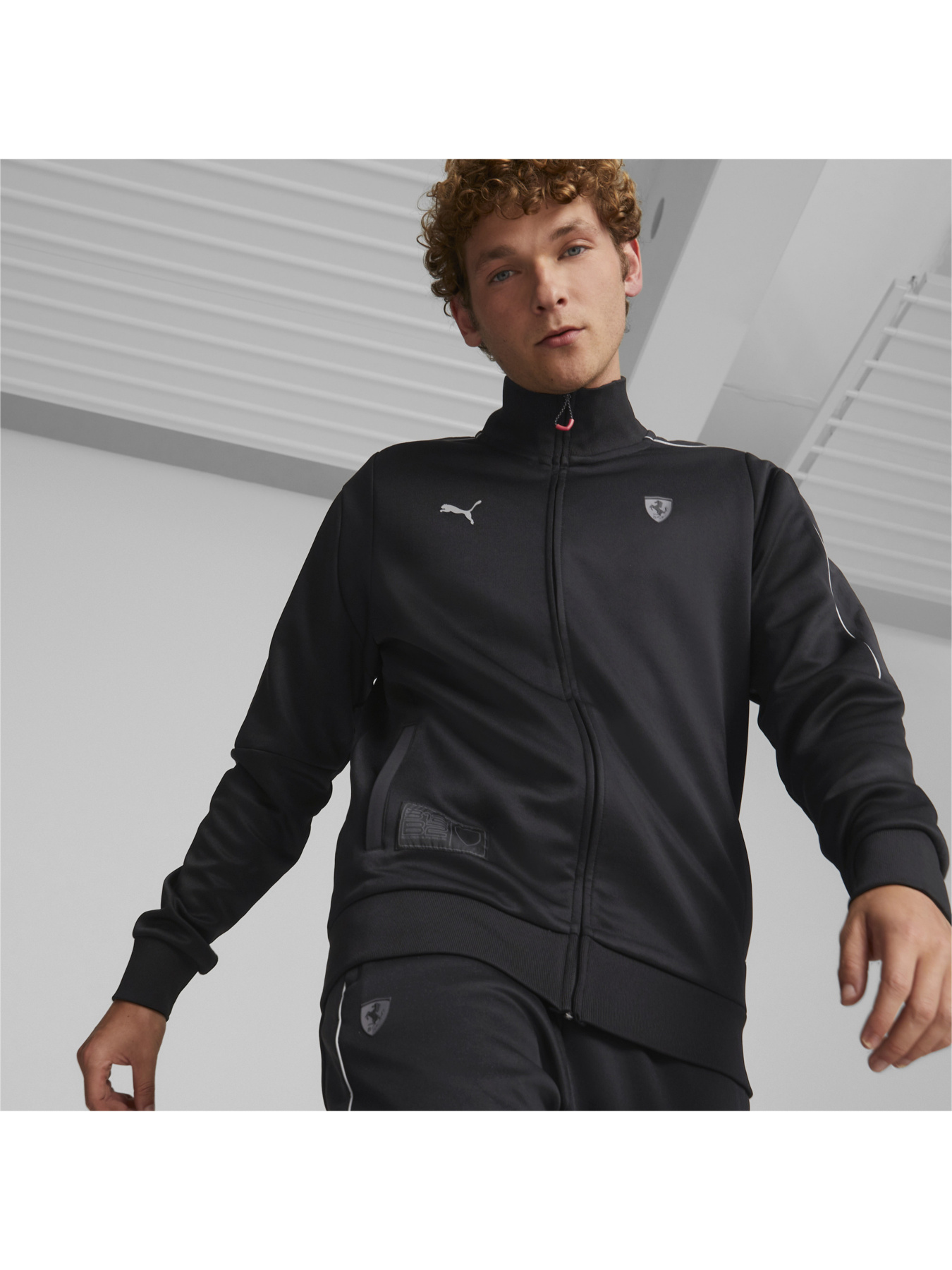 Худи и свитшоты PUMA Ferrari Style Mt7 Track Jkt модель 535777 Фото