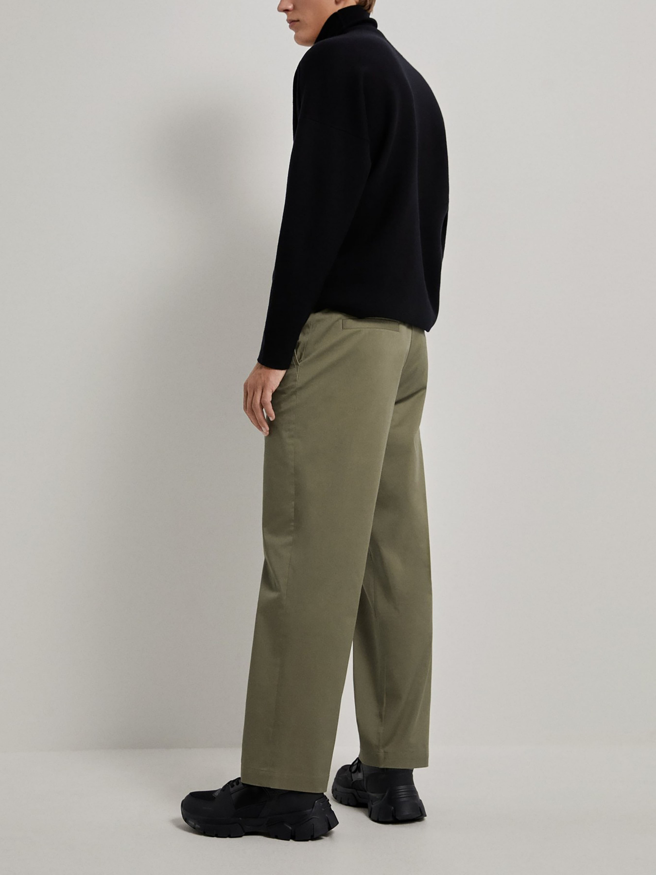 Брюки ZARA модель 65454 Фото