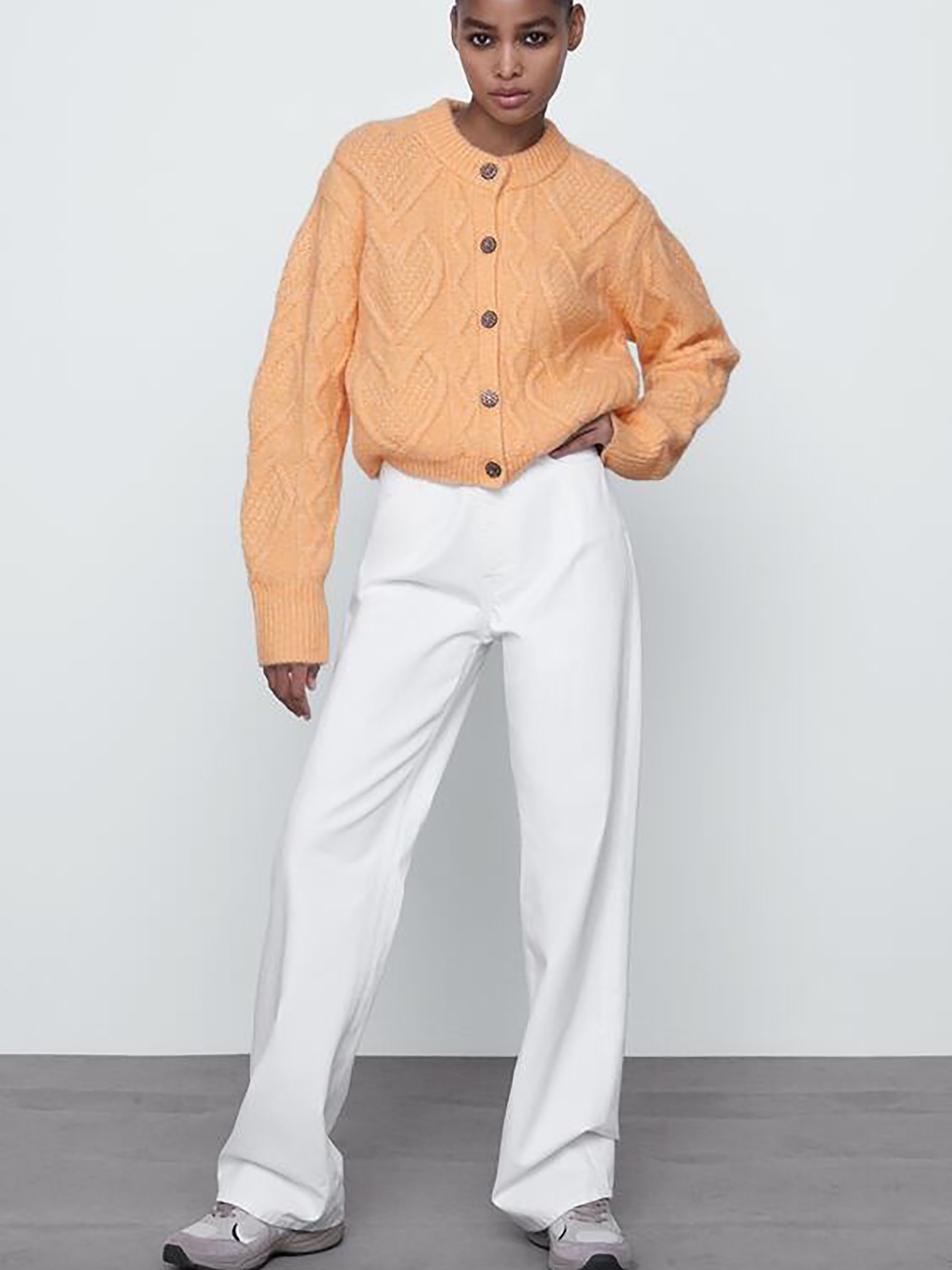 Свитры и кардиганы ZARA модель 64995 Фото