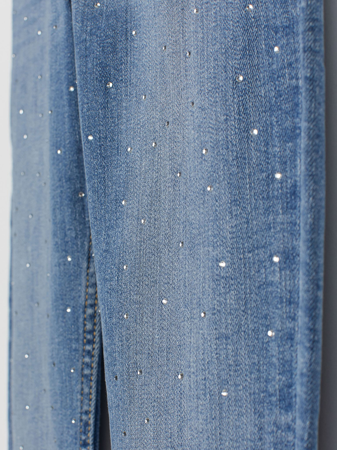 Джинсы H&M модель 63038 Фото