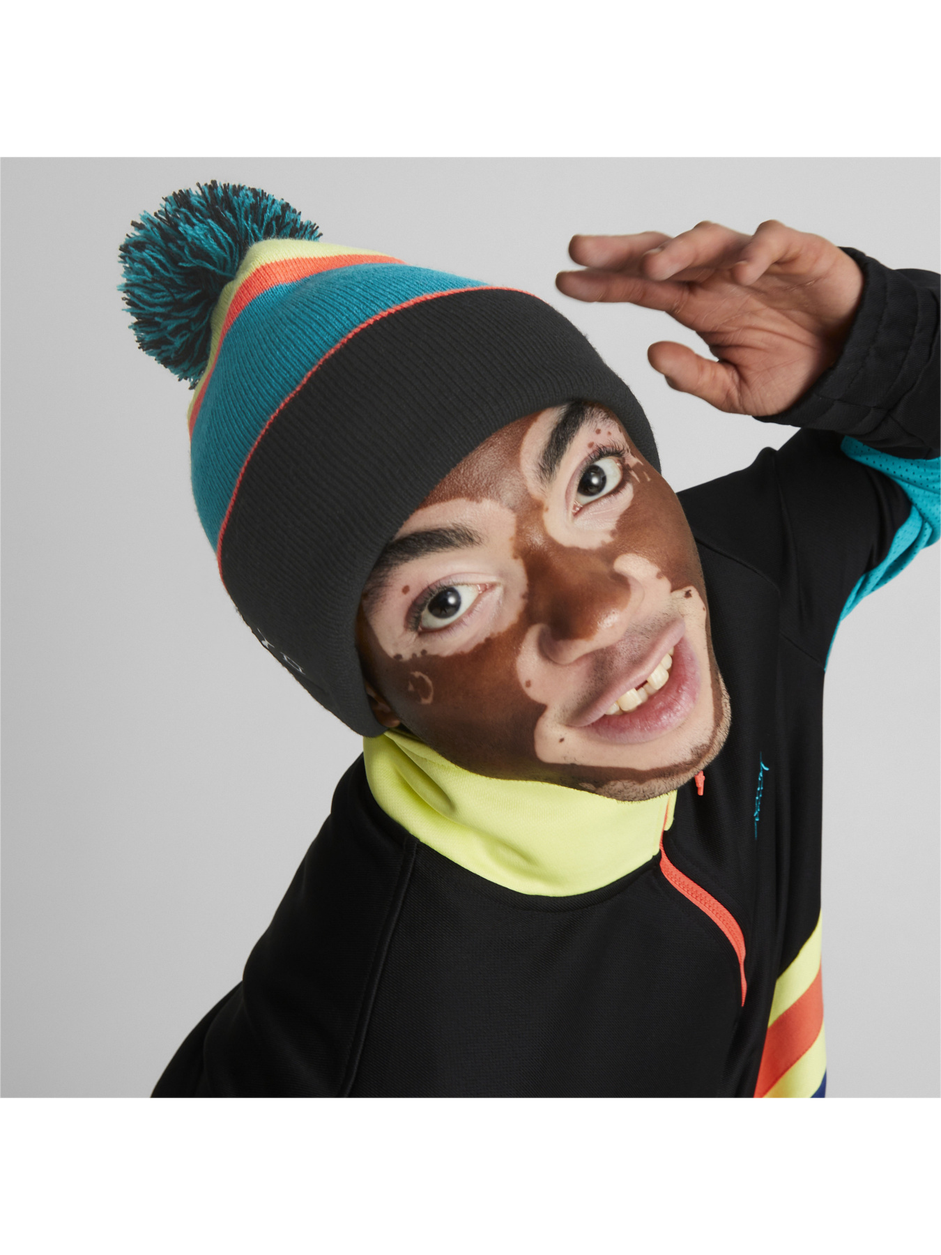 Шапки та кепки PUMA Basketball Pom Pom Beanie модель 024109 Фото