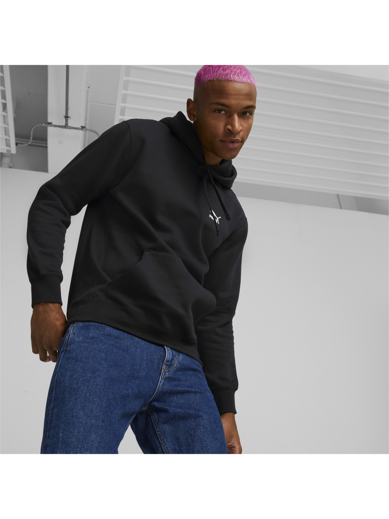 Худи и свитшоты PUMA Classics Hoodie модель 535596 Худи и свитшоты PUMA Classics Hoodie модель 535596 Фото