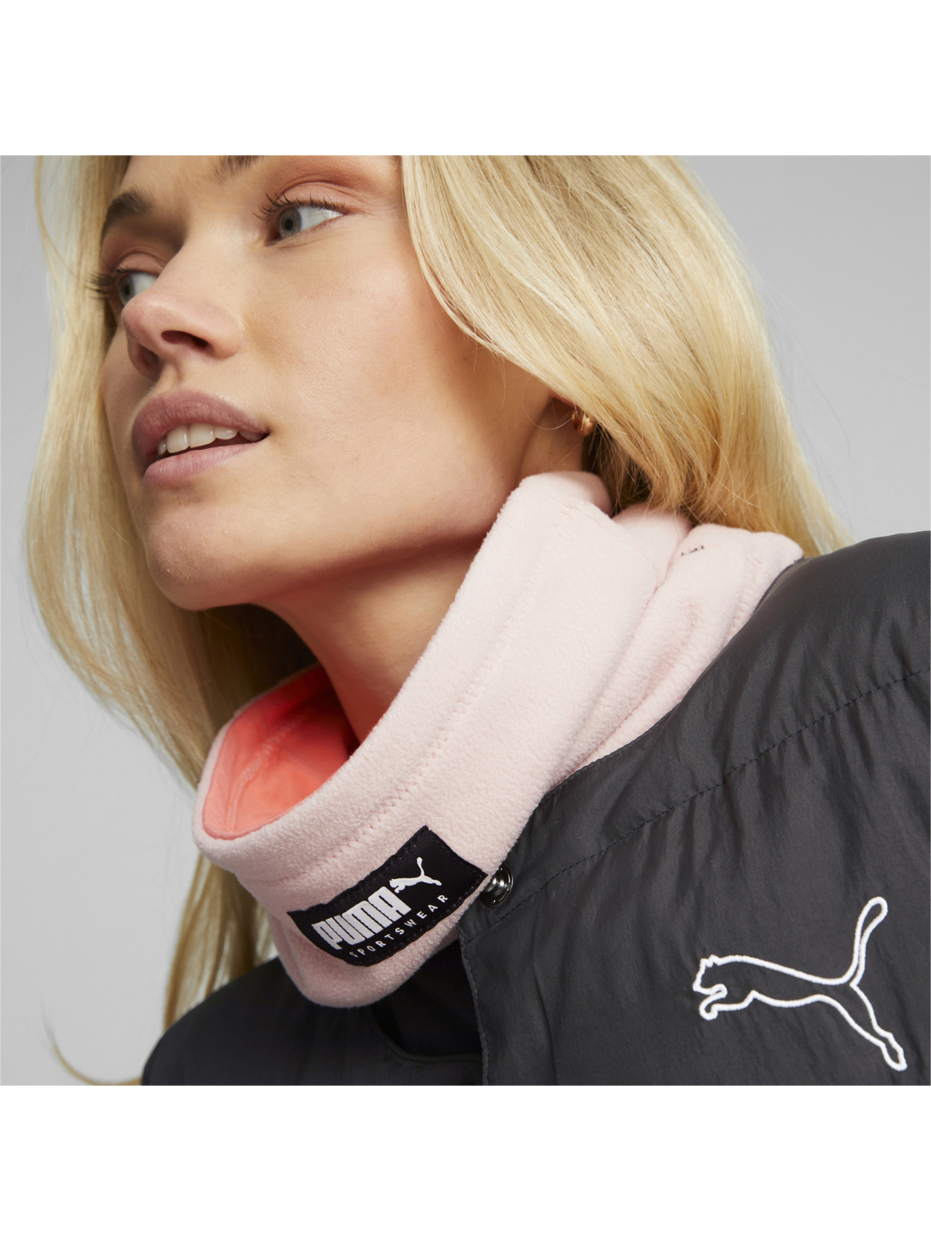 Шарфи та хустки PUMA Reversible Fleece Neck Warmer модель 054088 Шарфи та хустки PUMA Reversible Fleece Neck Warmer модель 054088 Фото