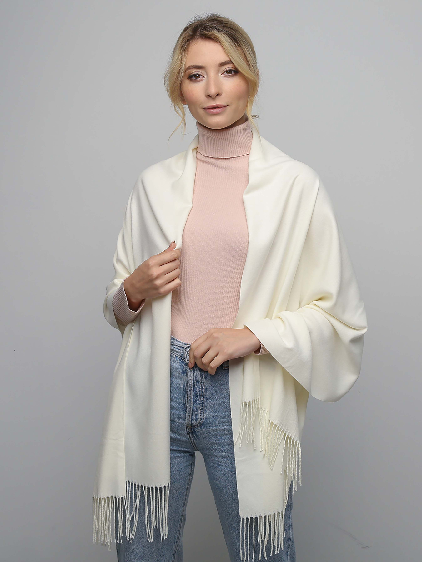 Шарфи та хустки LuckyLOOK модель 2933533945952 Шарфи та хустки LuckyLOOK модель 2933533945952 Фото
