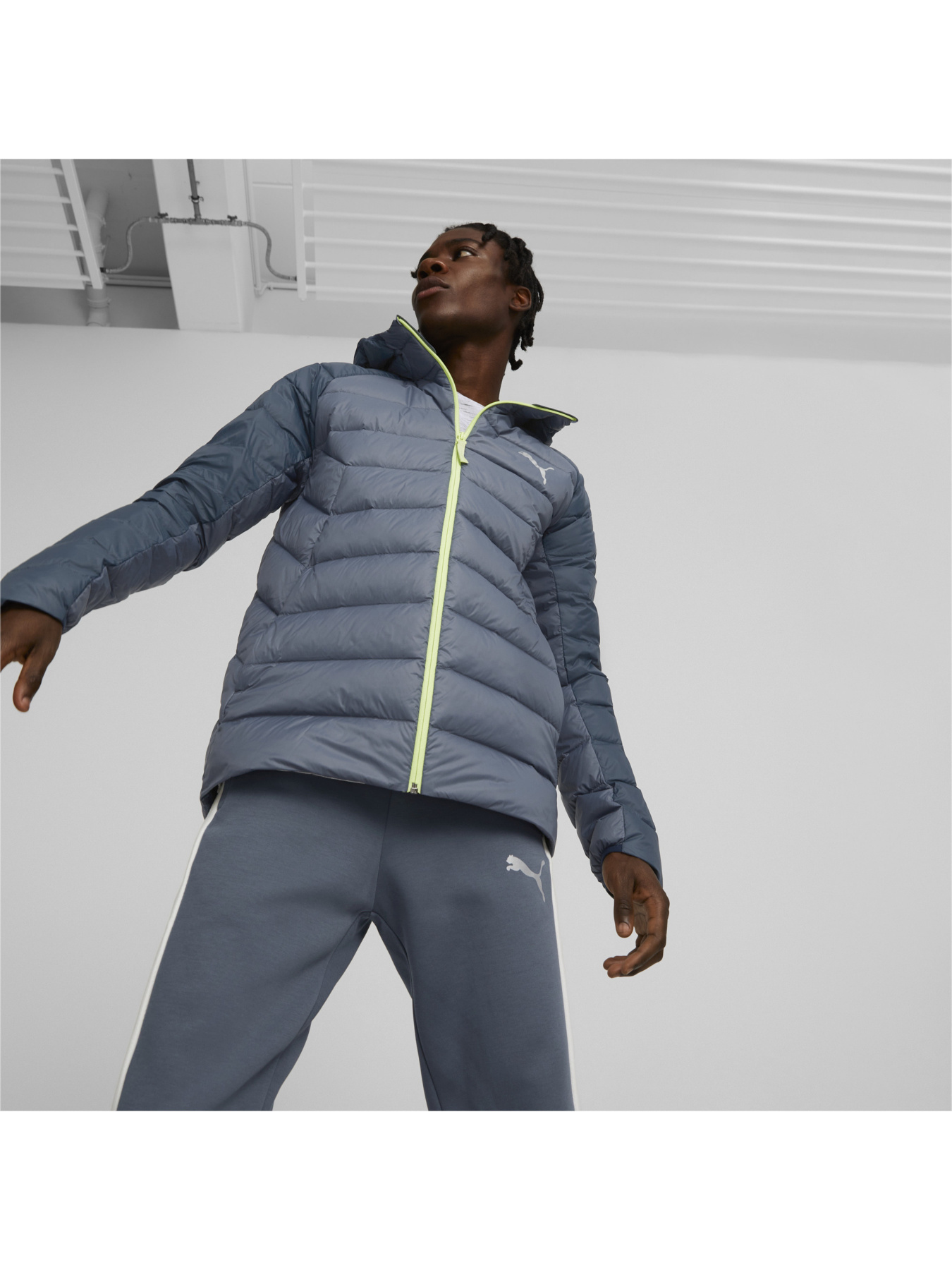 Куртки та дублянки PUMA модель 849355 Фото