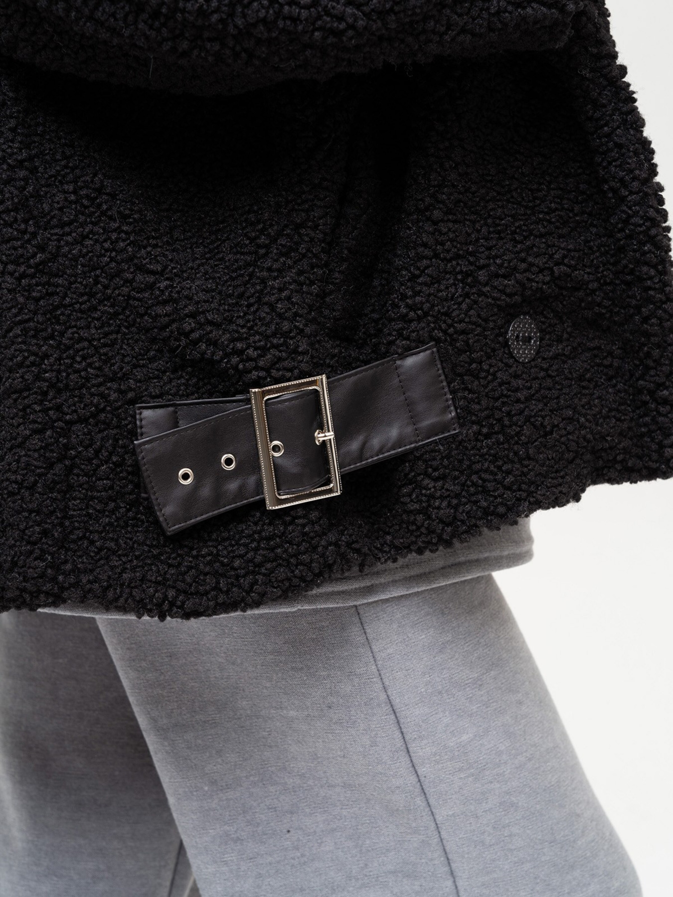 Куртки та дублянки ISSA Plus модель 13655_black Фото
