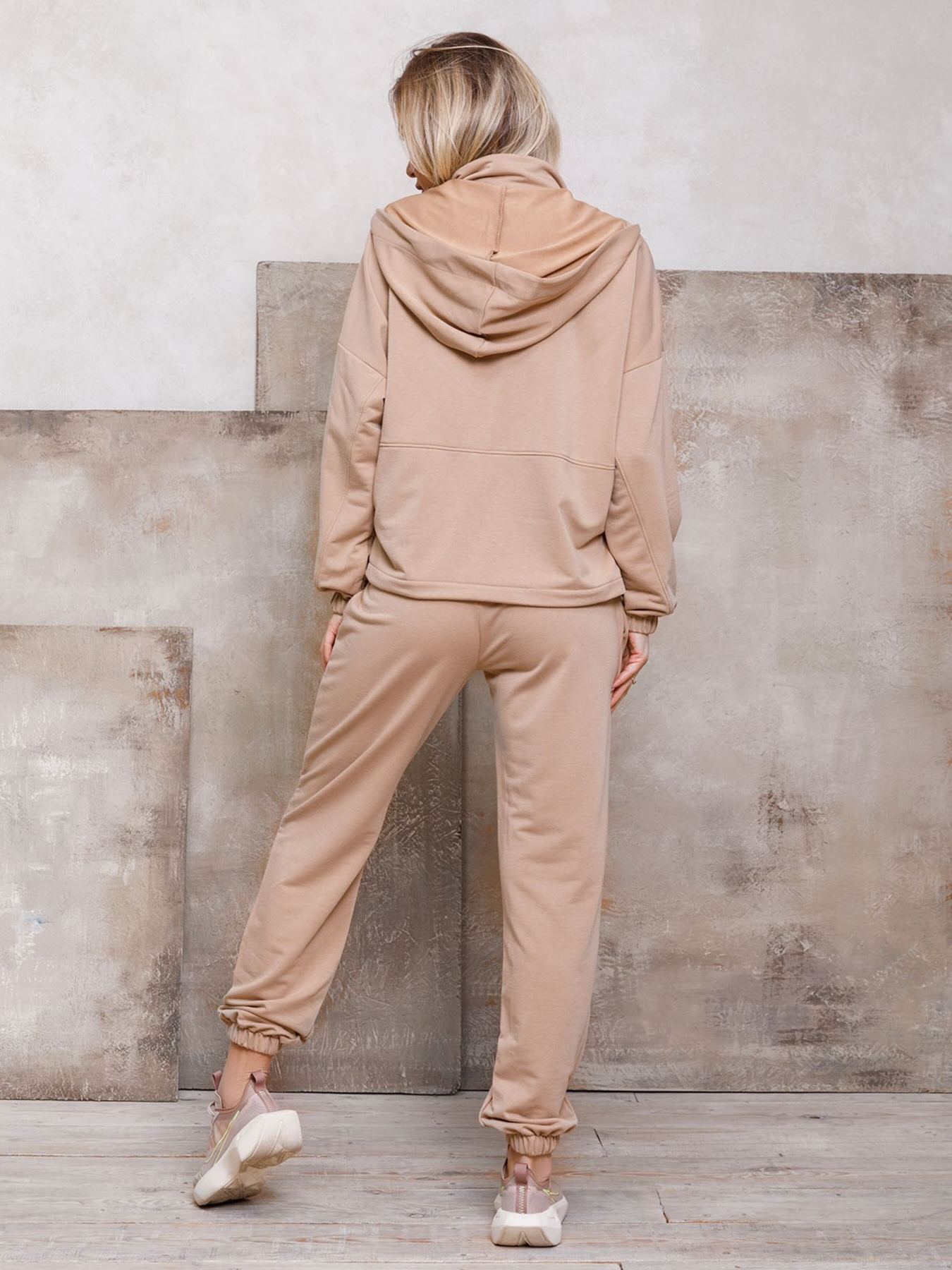Костюмы ISSA Plus модель 12395_beige Фото
