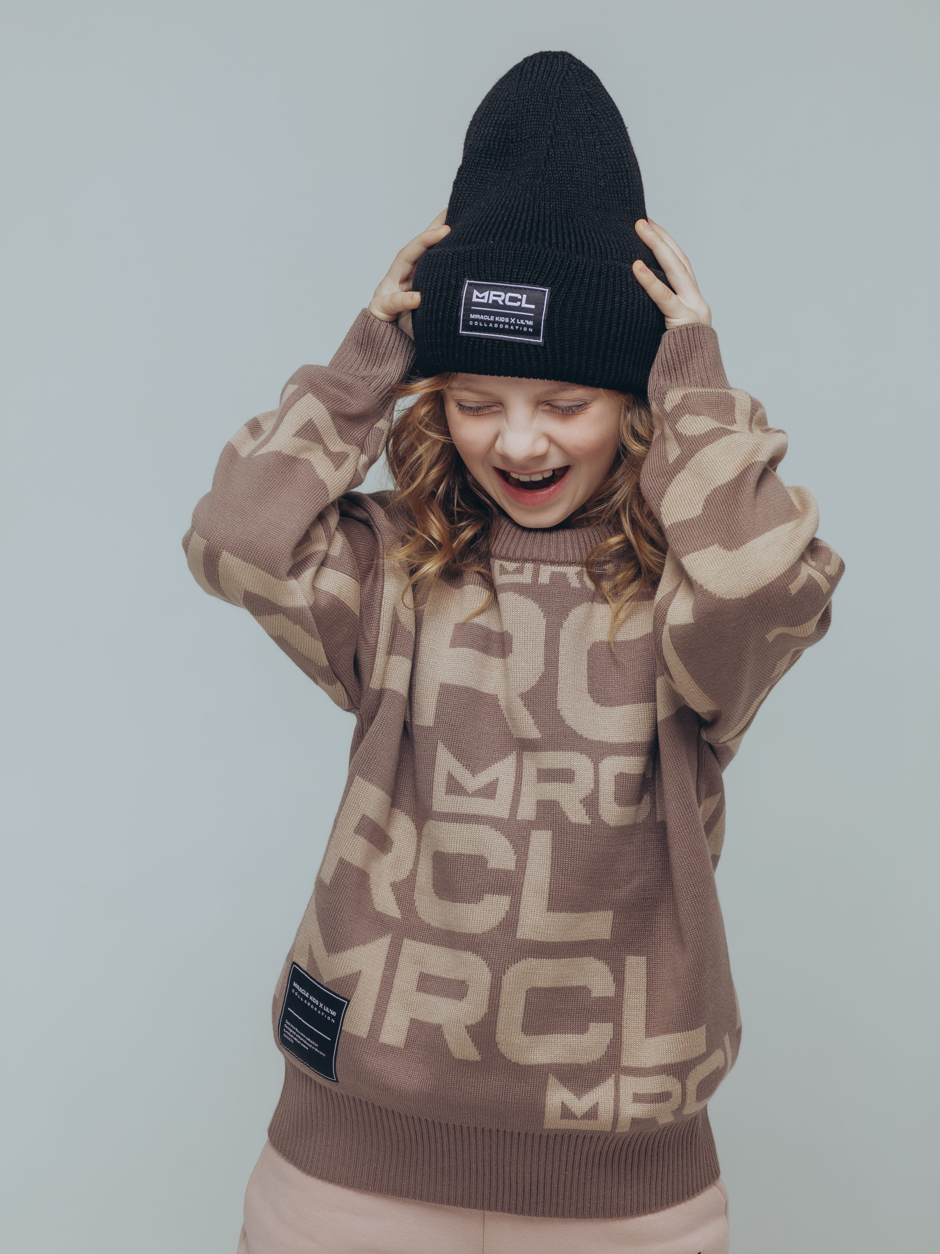 Свитры и кардиганы Miracle Kids модель 72-17-015 Фото